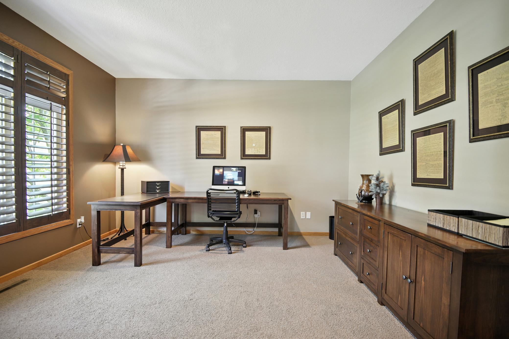 375 Breckenridge Place