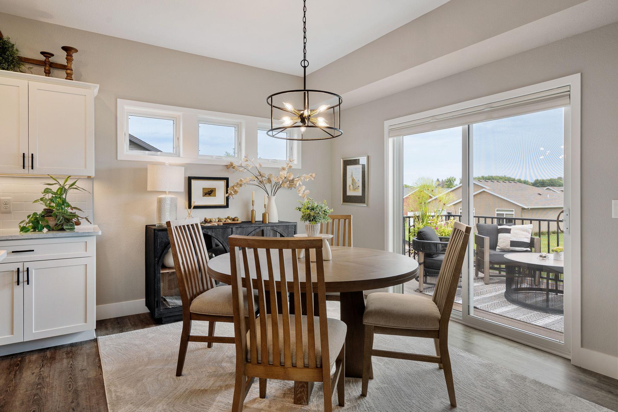 207 Bouldercrest Avenue NE