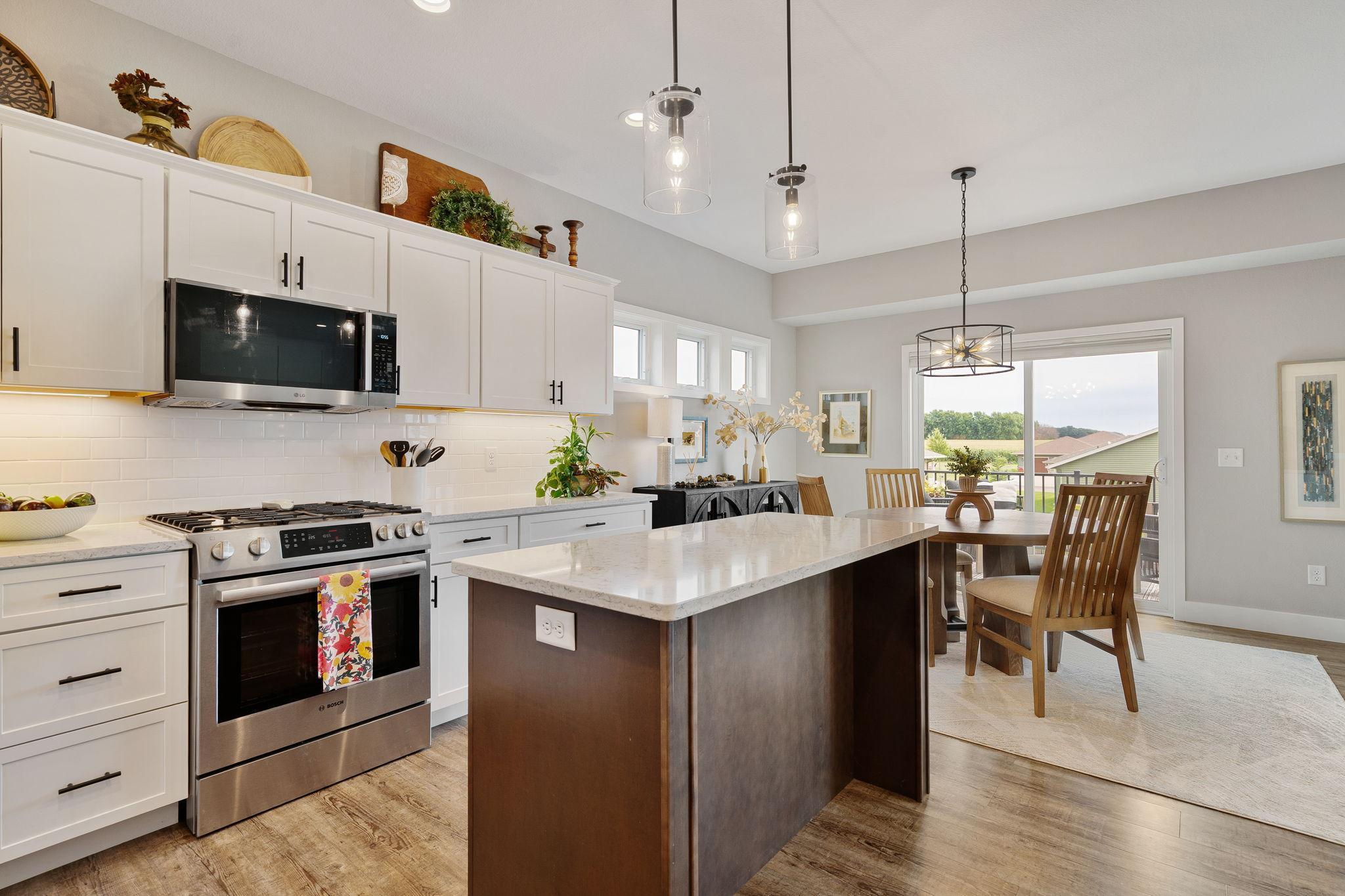 207 Bouldercrest Avenue NE