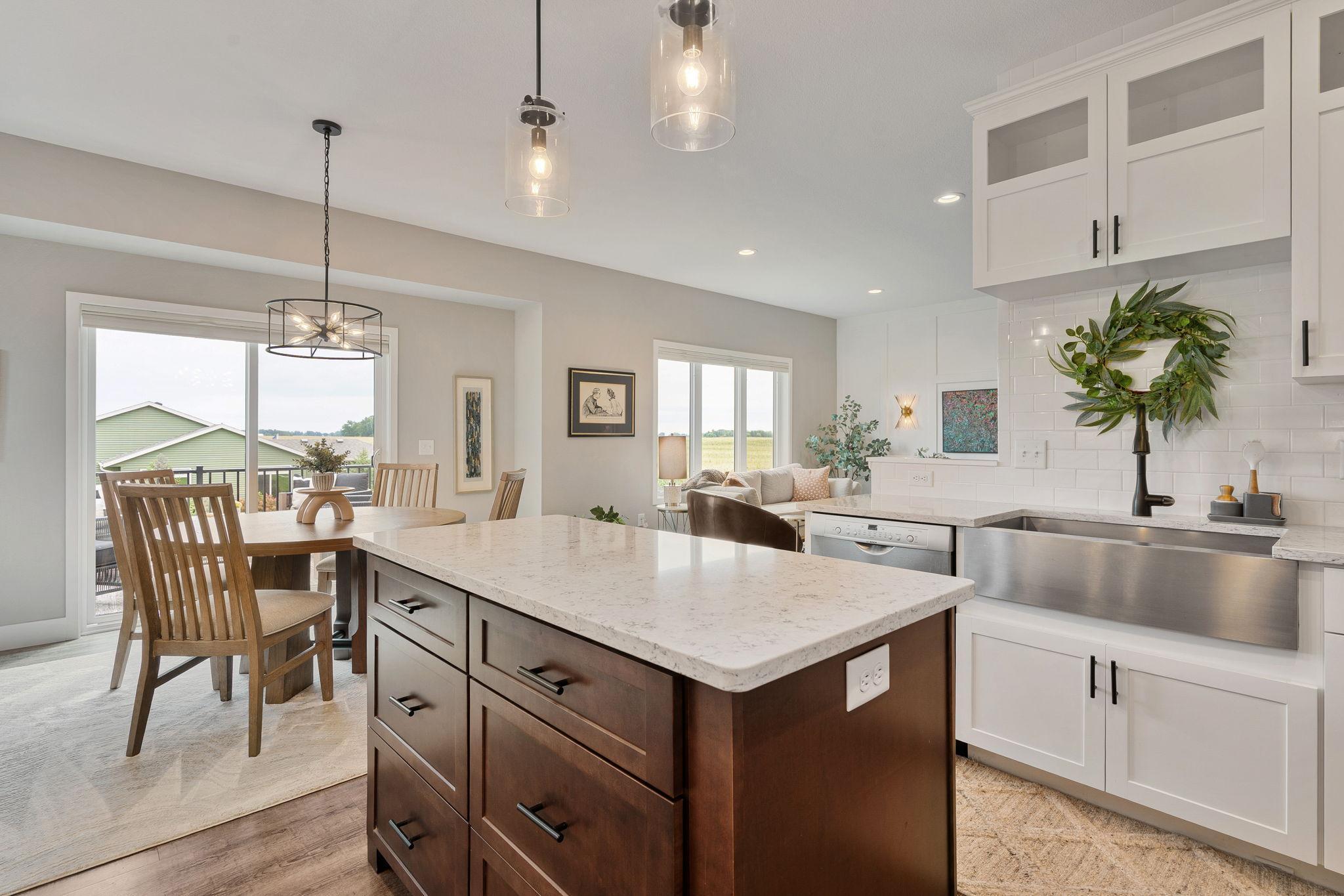 207 Bouldercrest Avenue NE