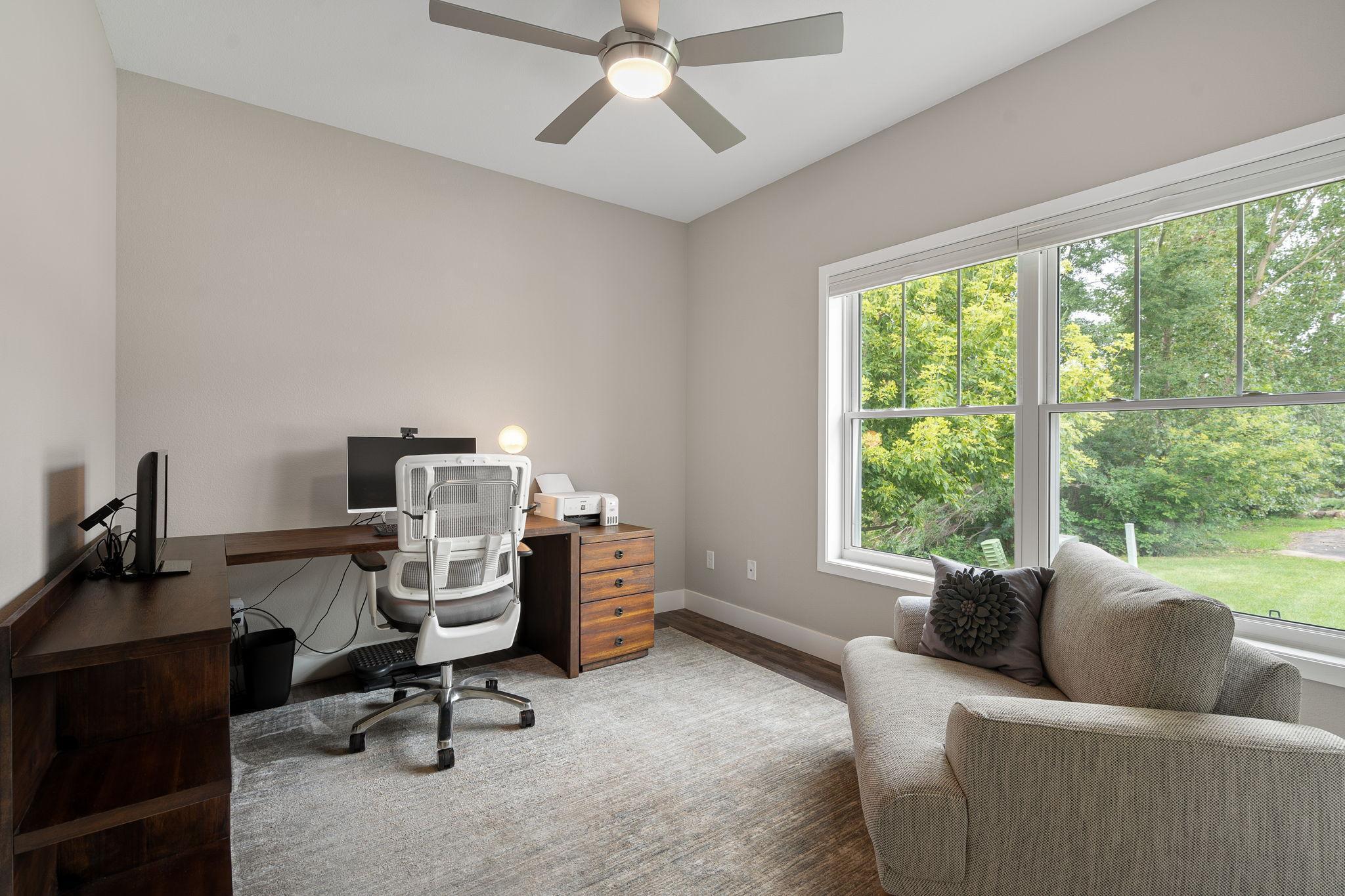 207 Bouldercrest Avenue NE