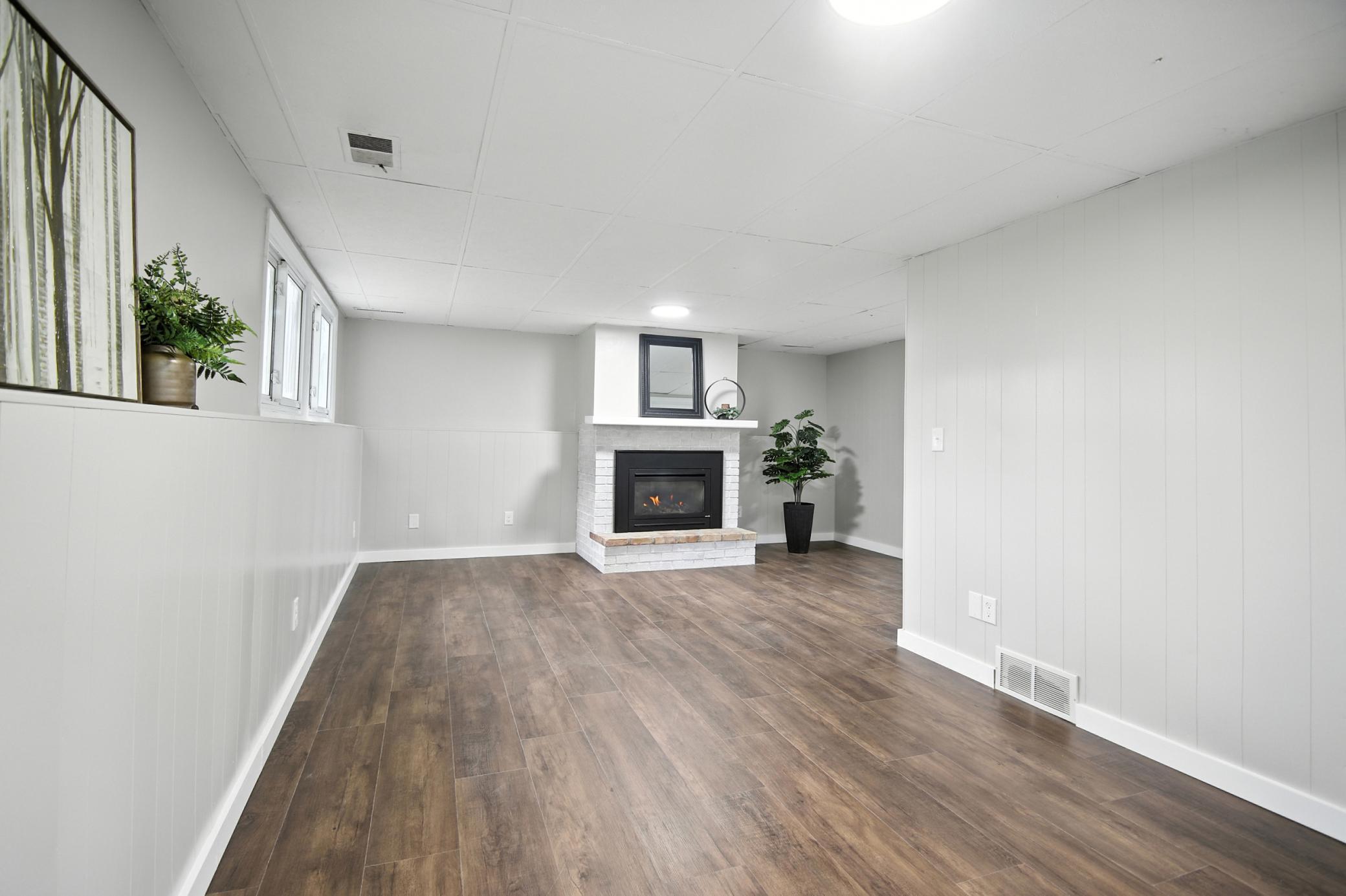 318 13th Street SW