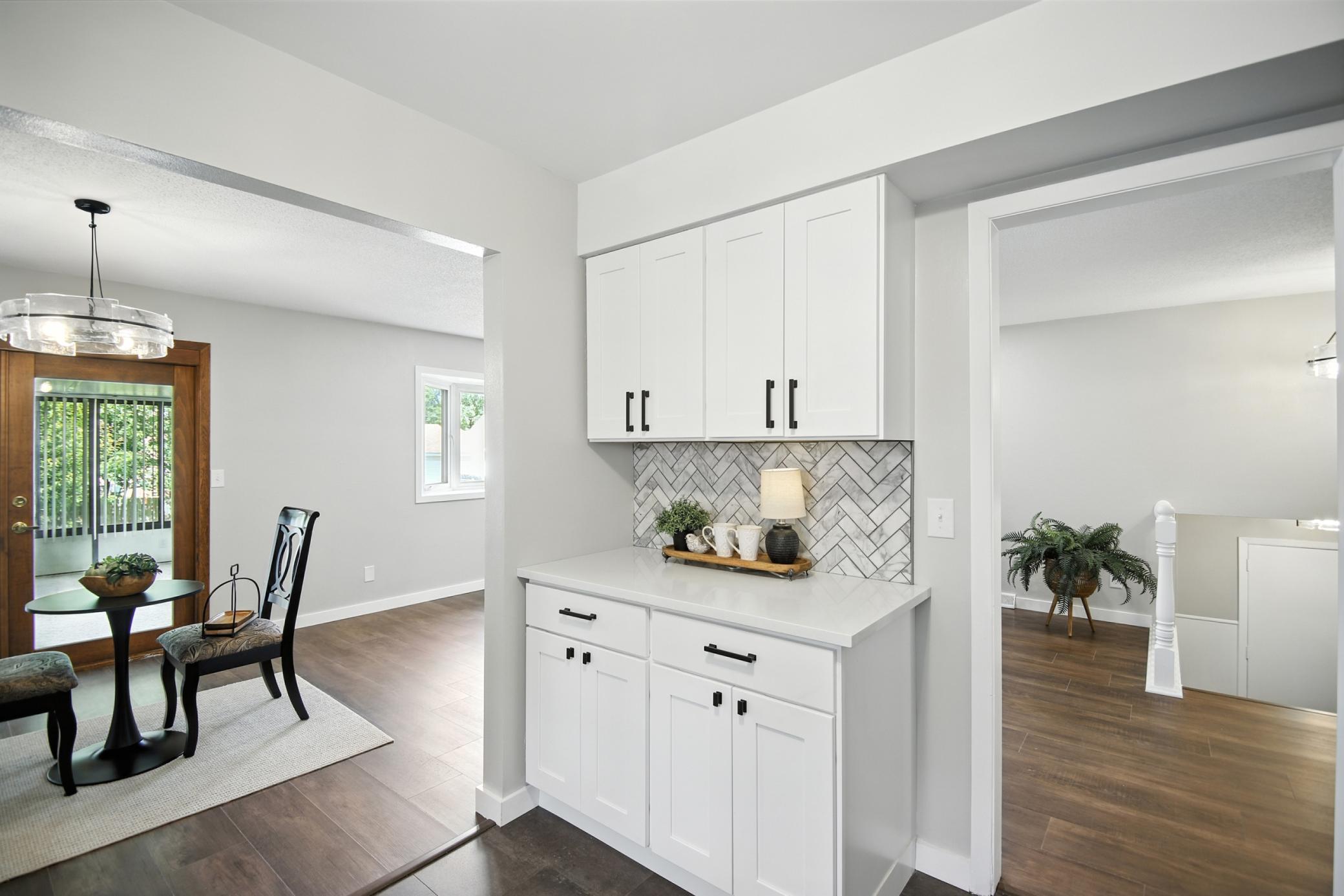 318 13th Street SW