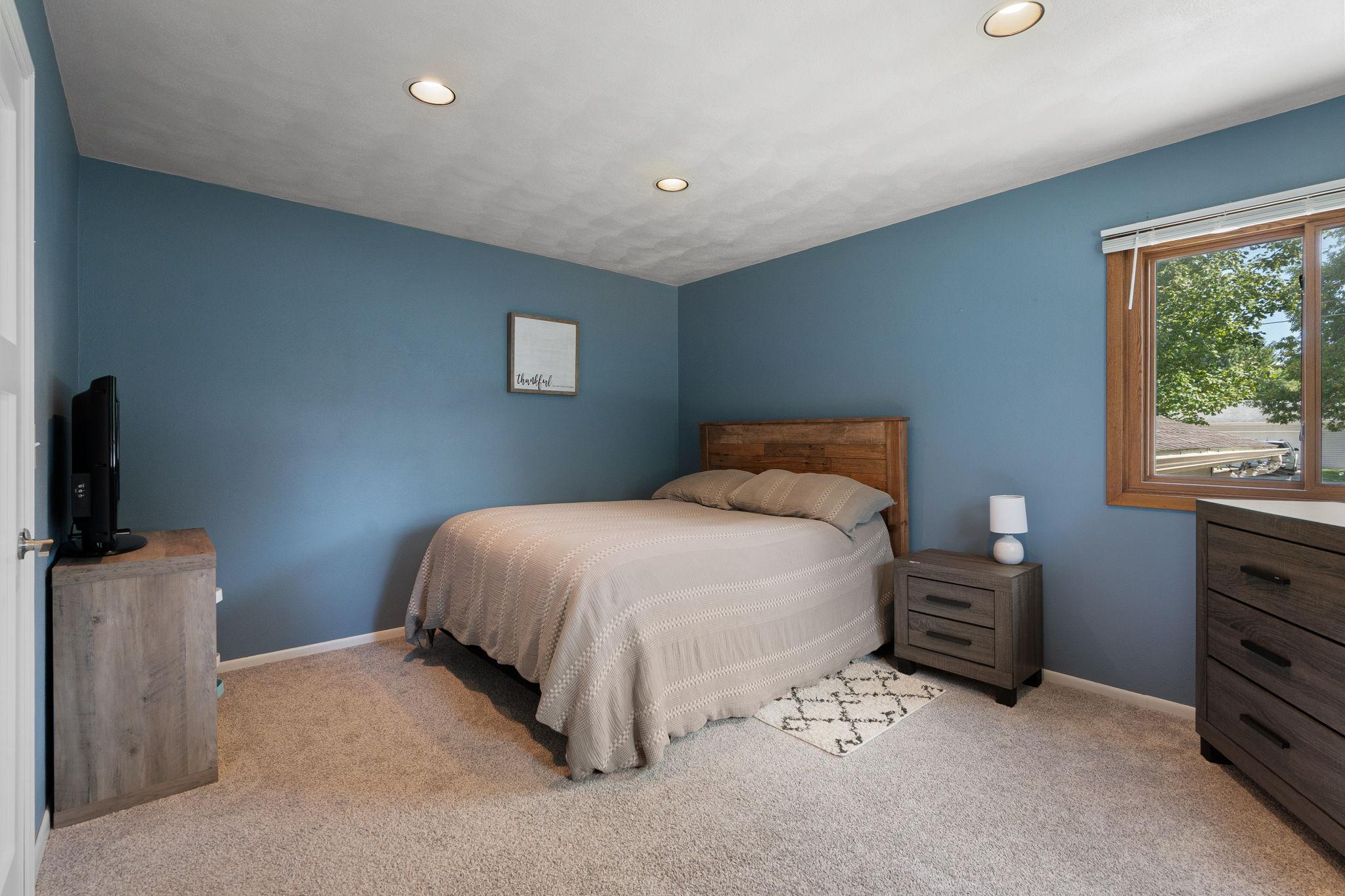 475 Willow Creek Drive