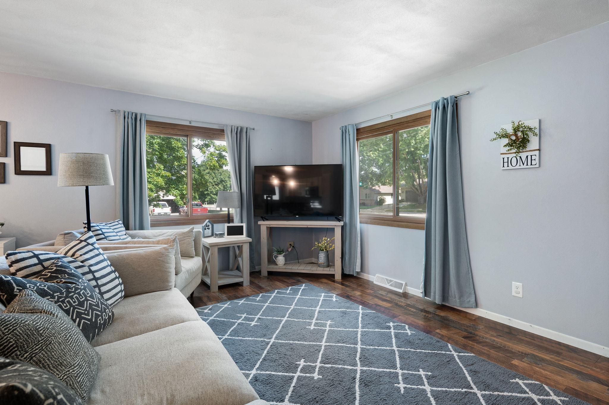 475 Willow Creek Drive