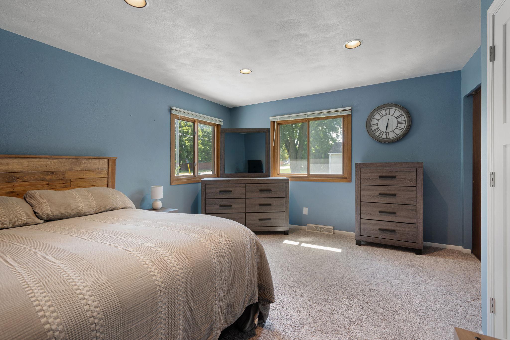 475 Willow Creek Drive