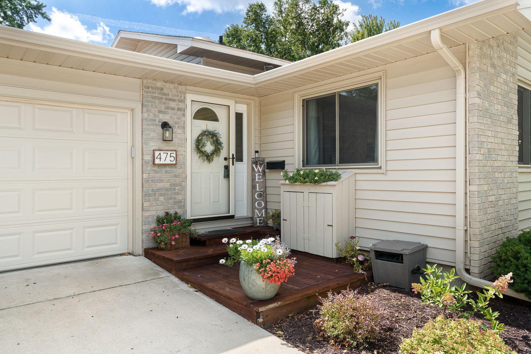 475 Willow Creek Drive