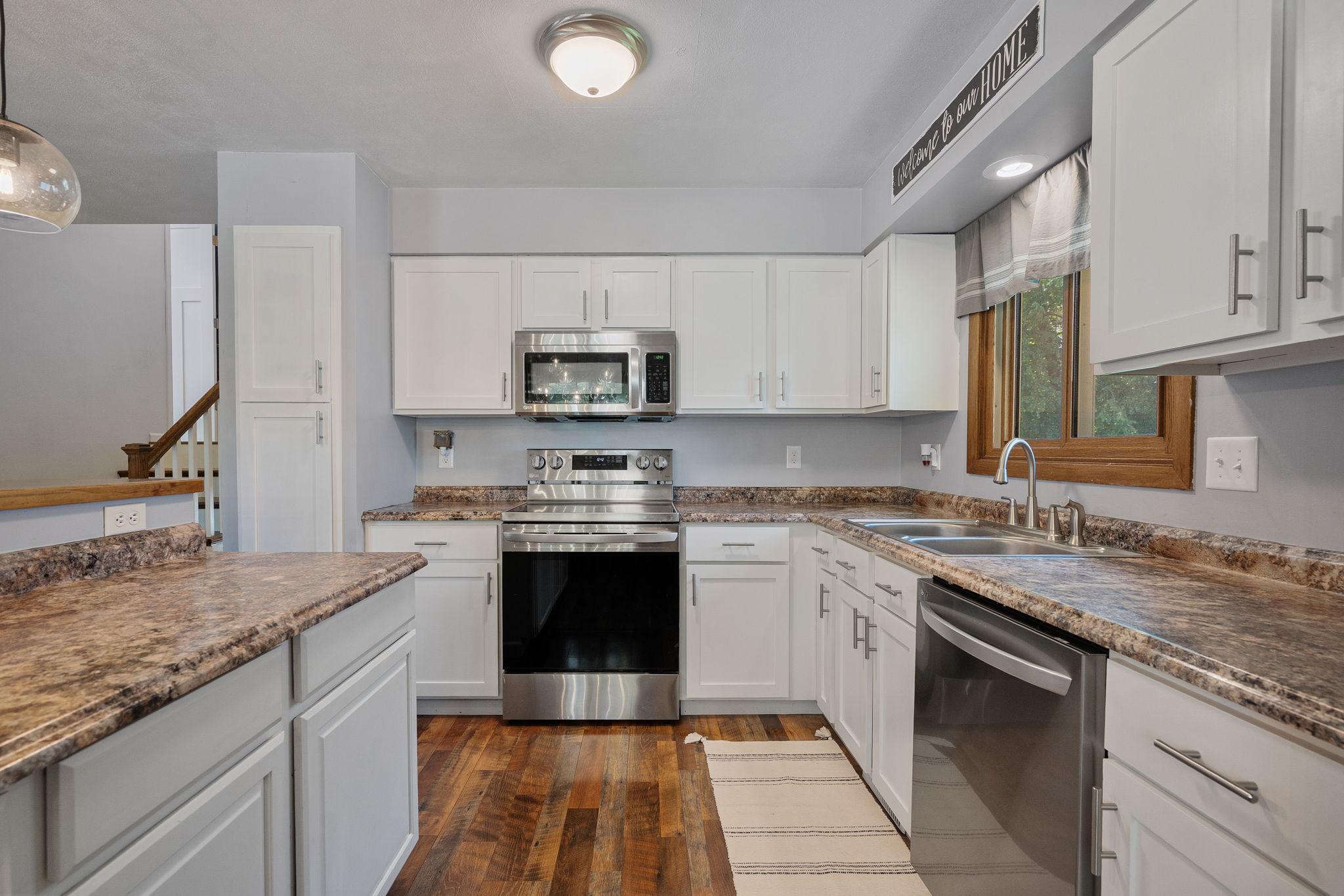 475 Willow Creek Drive