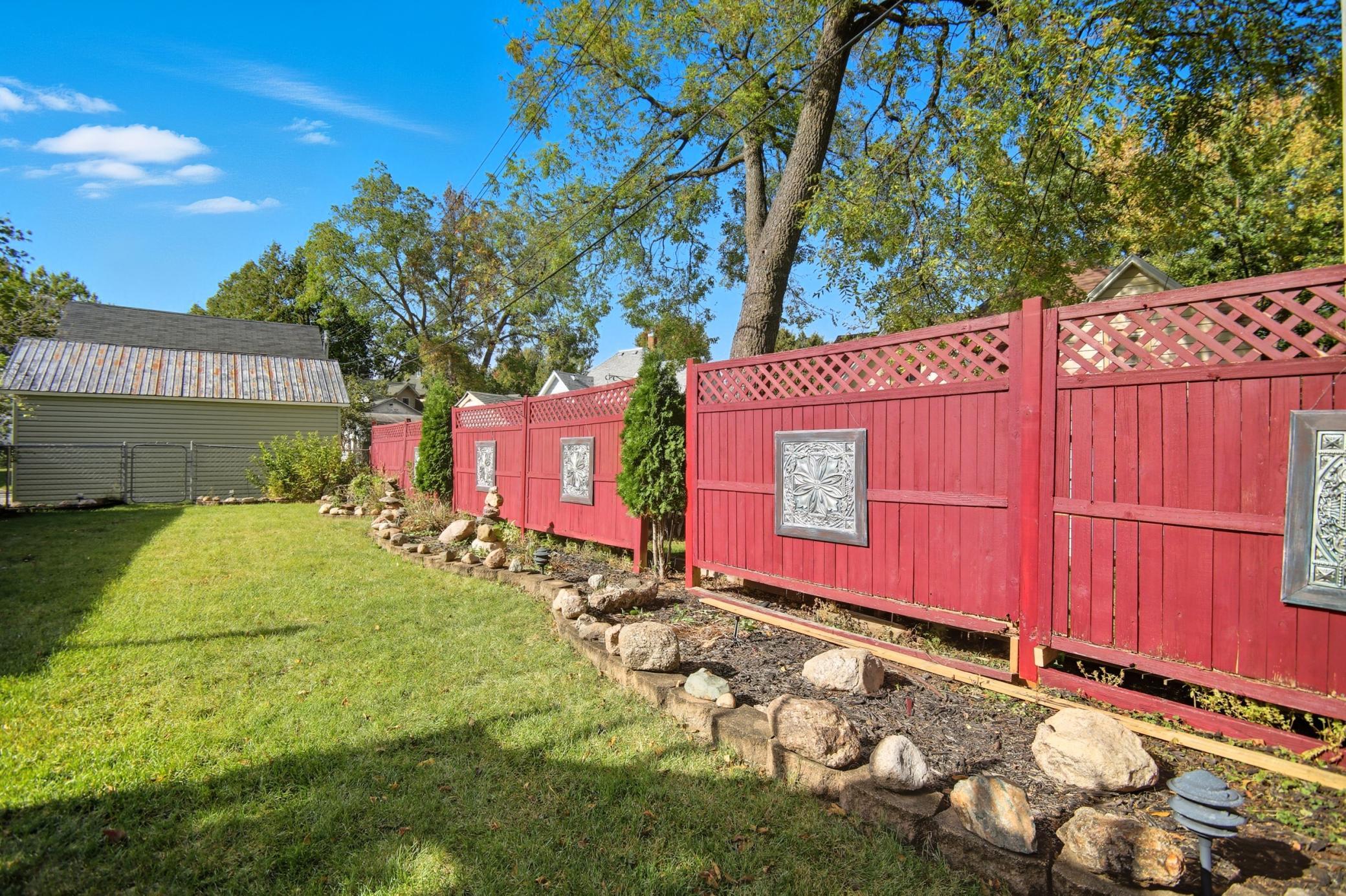 420 Fairview Street NW