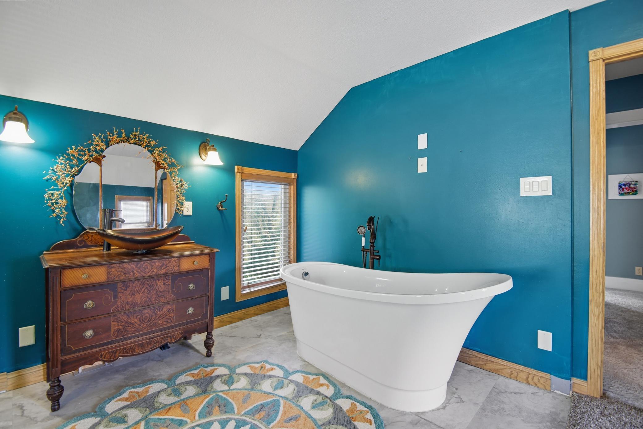 420 Fairview Street NW