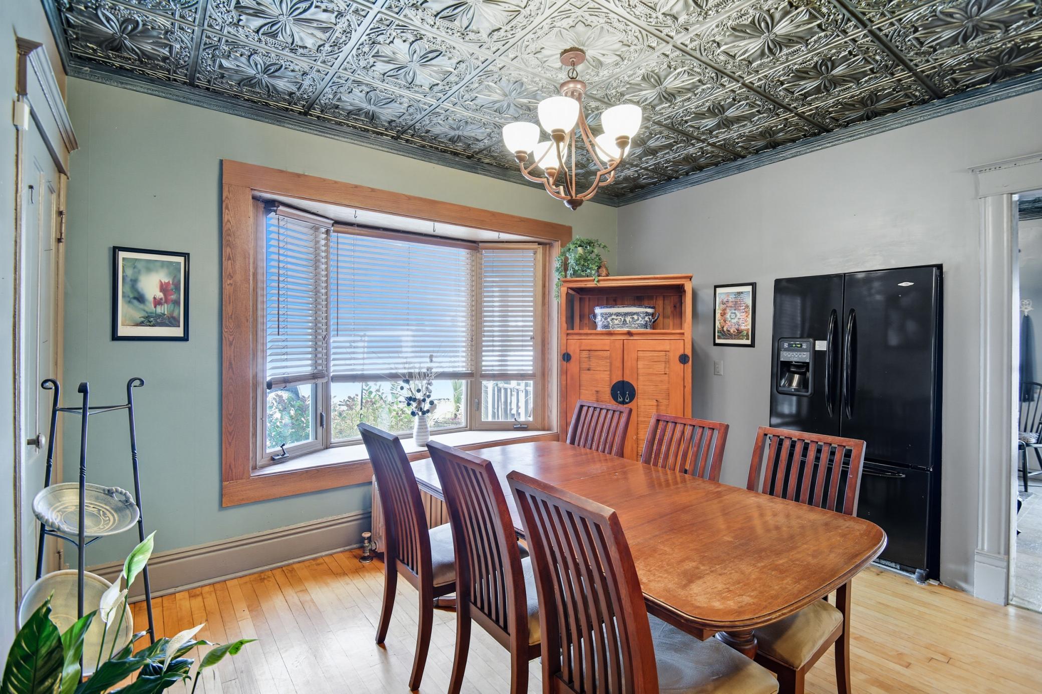 420 Fairview Street NW