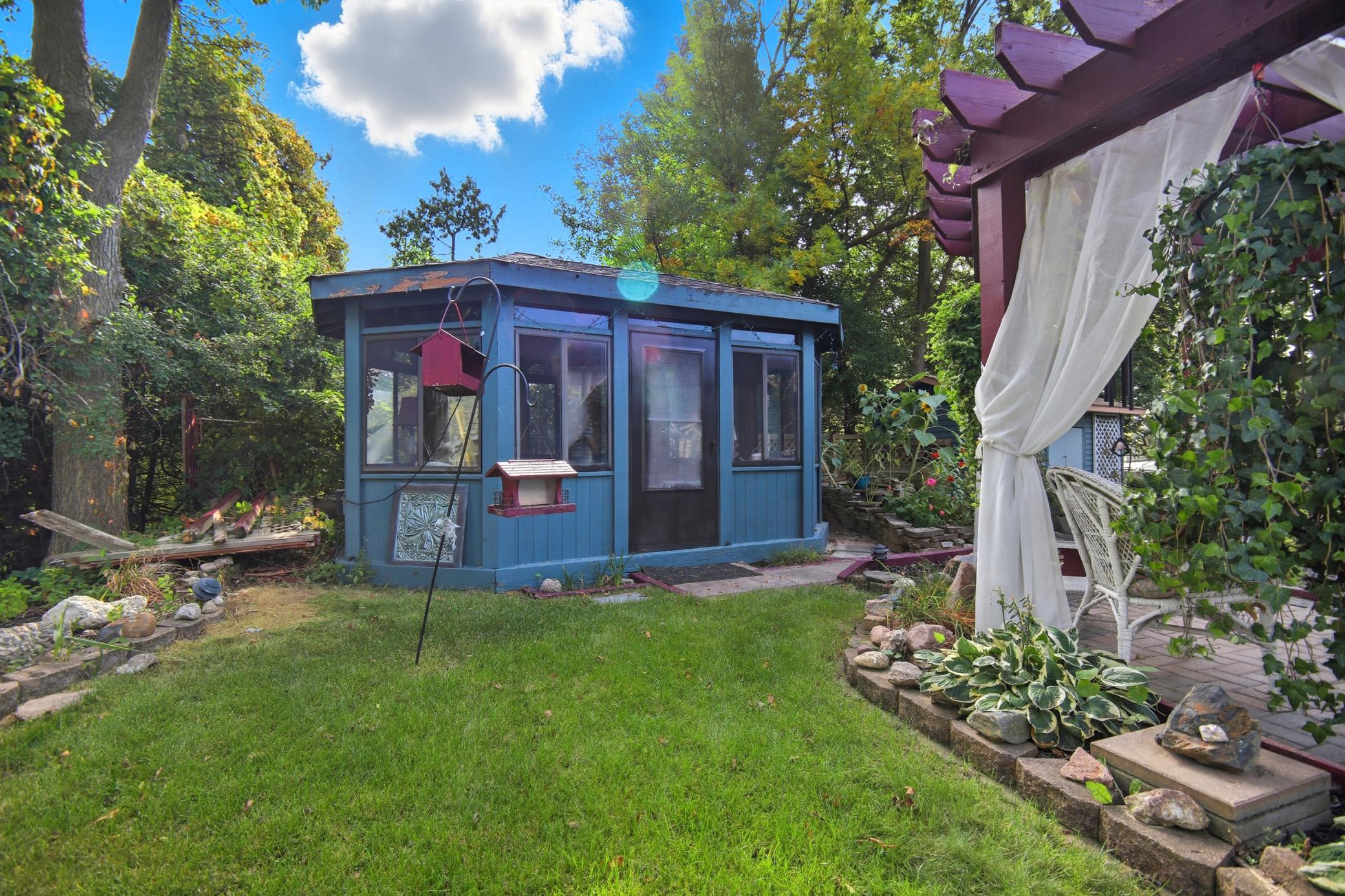 420 Fairview Street NW