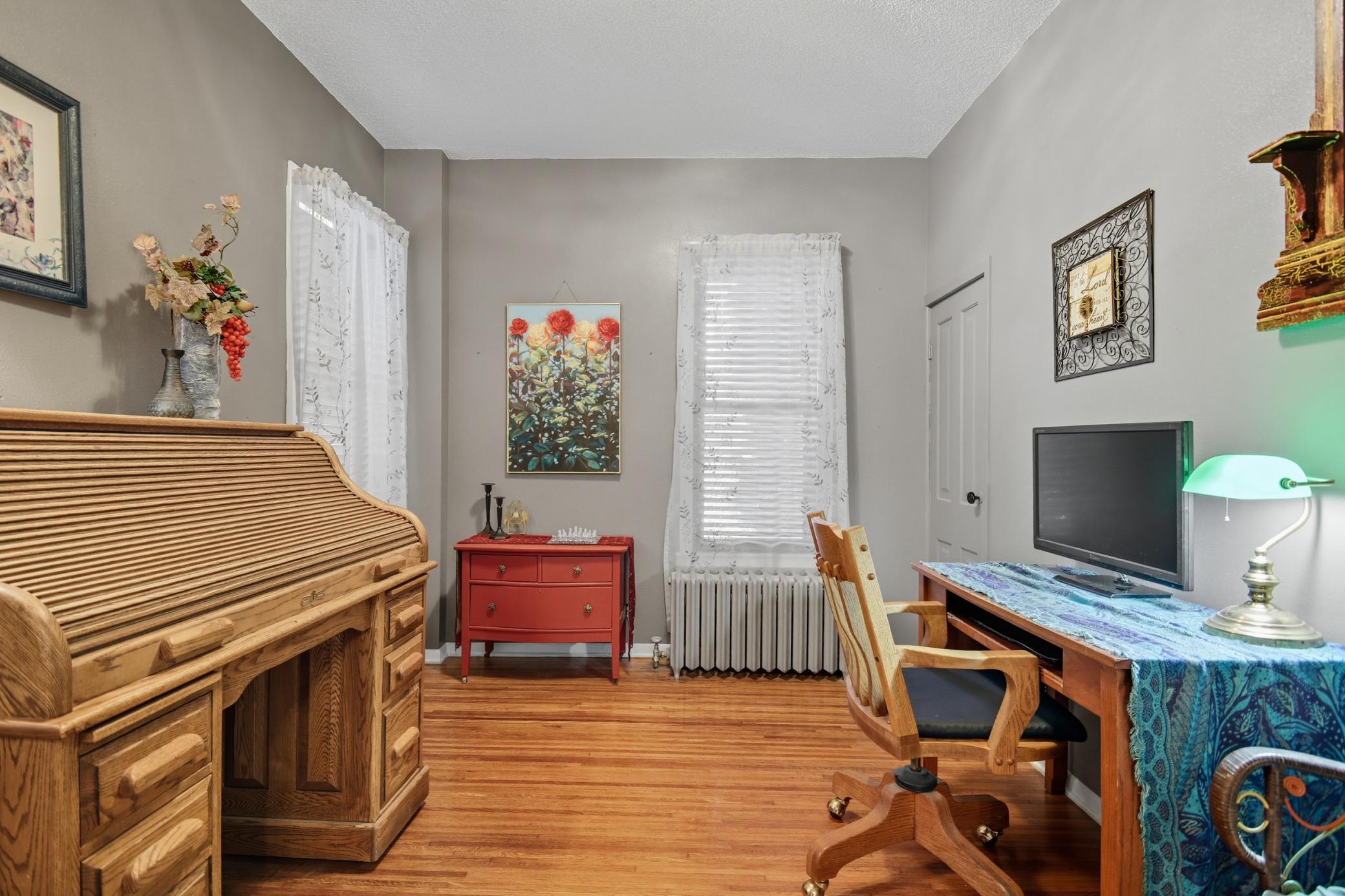 420 Fairview Street NW