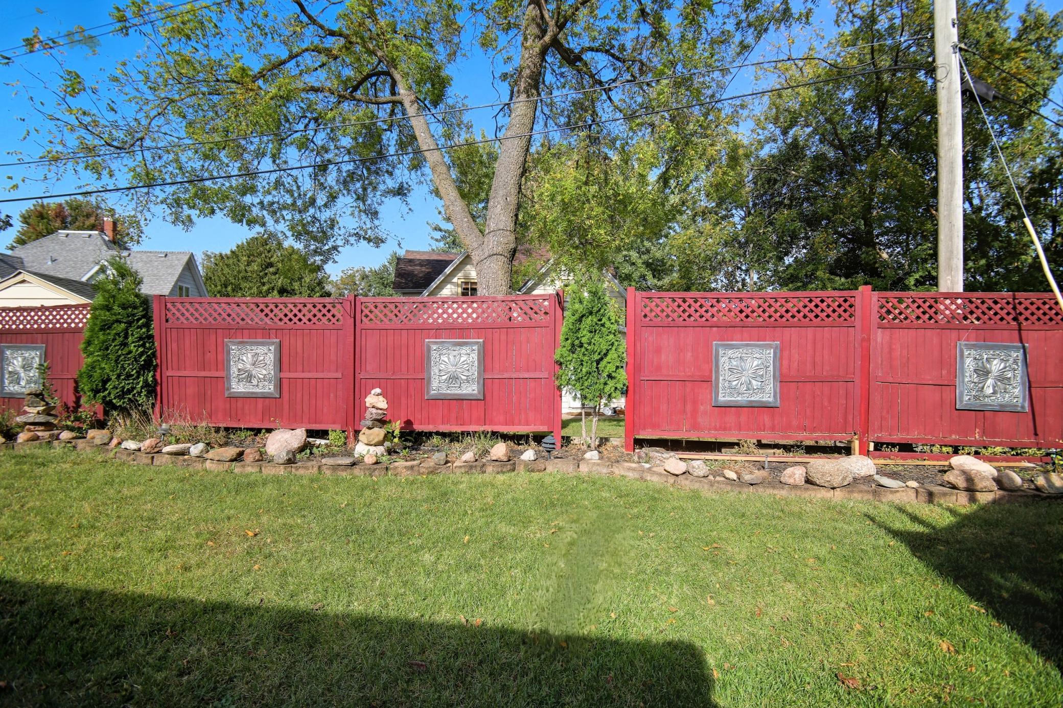 420 Fairview Street NW