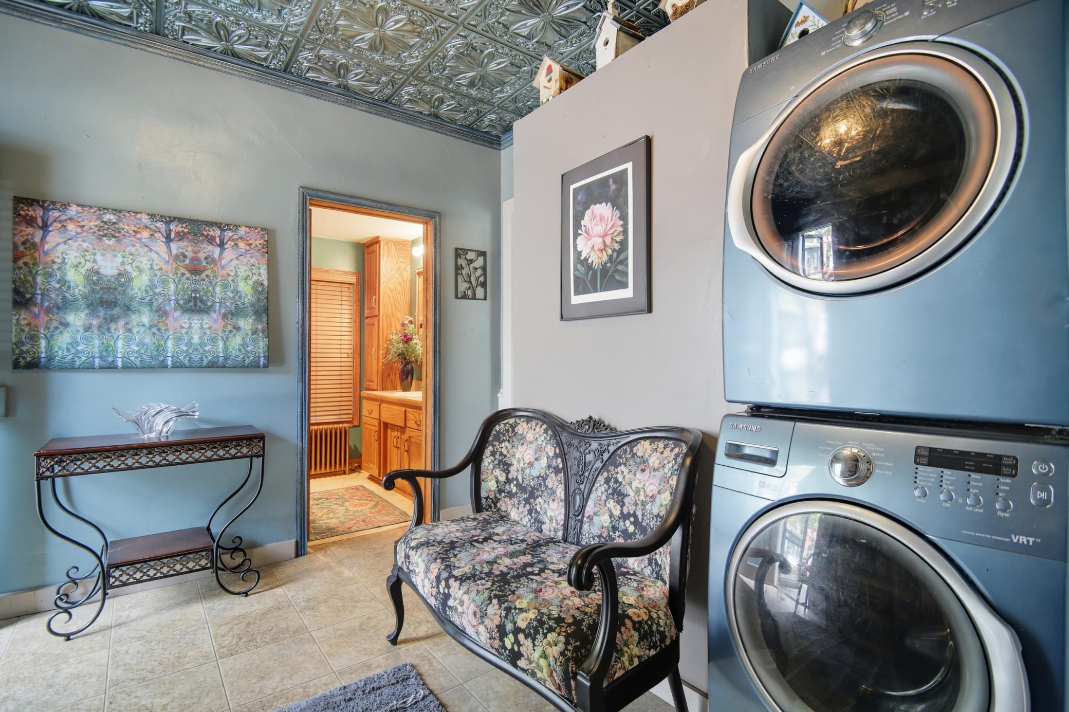 420 Fairview Street NW