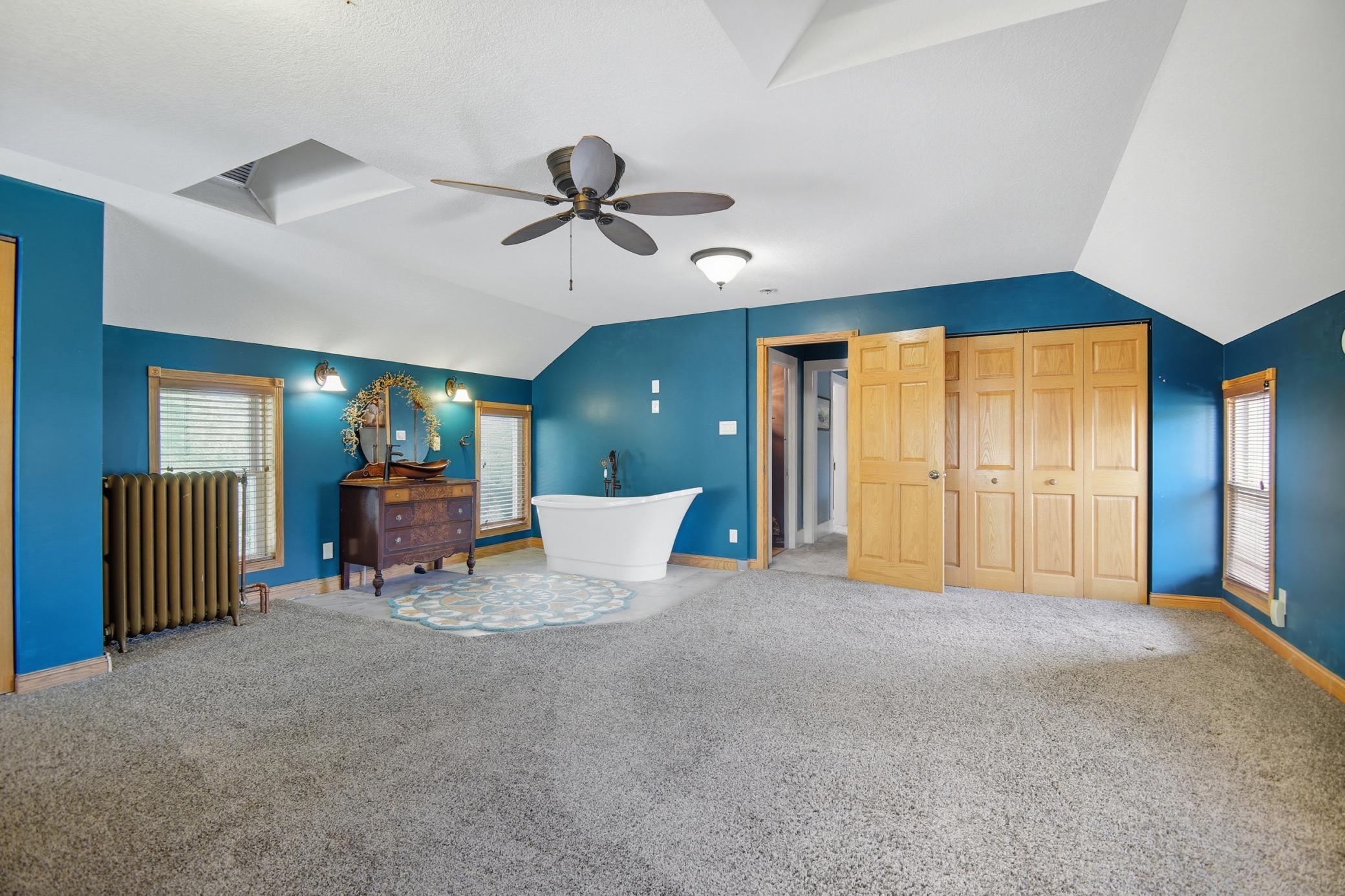 420 Fairview Street NW