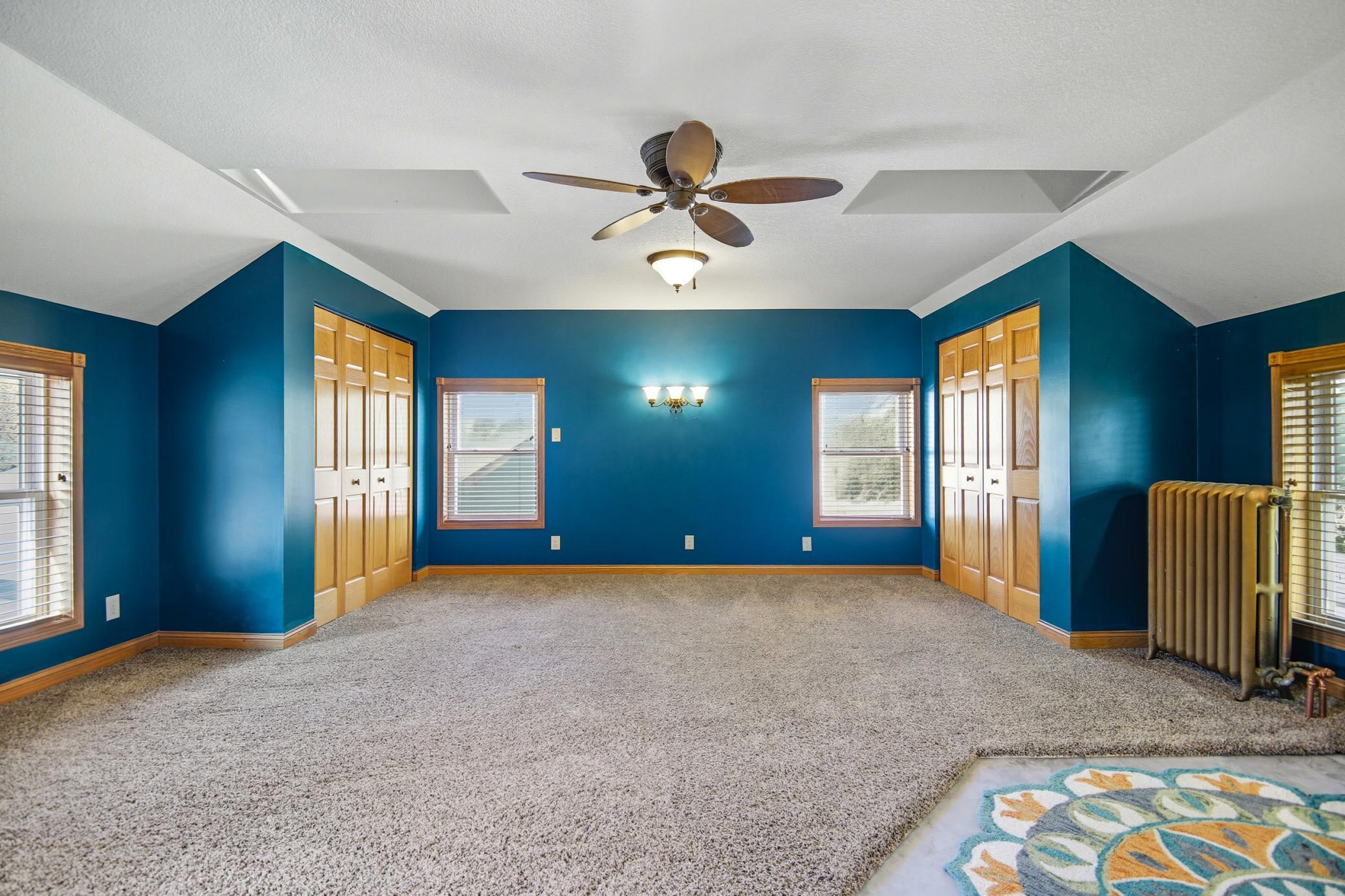 420 Fairview Street NW