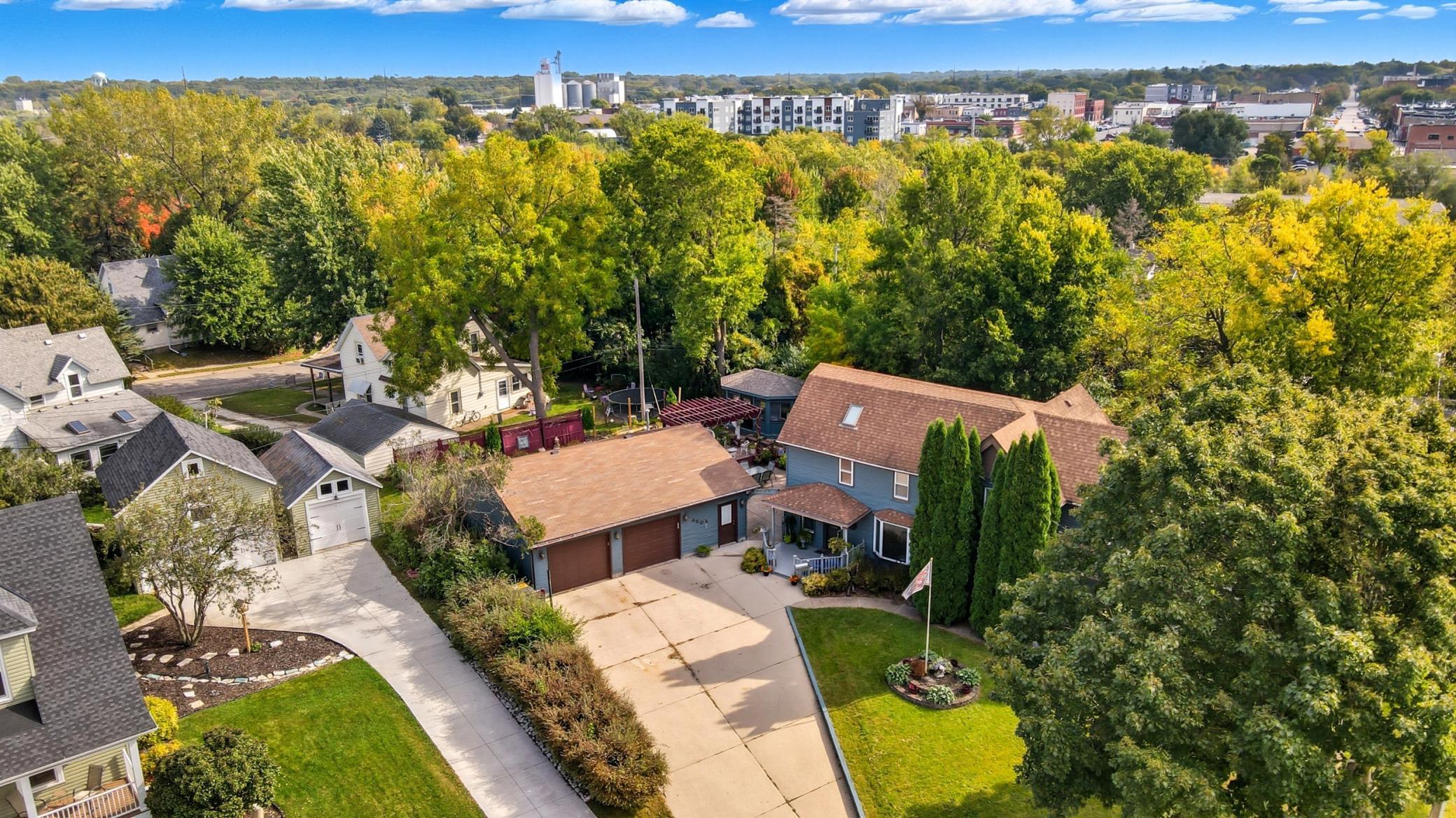 420 Fairview Street NW