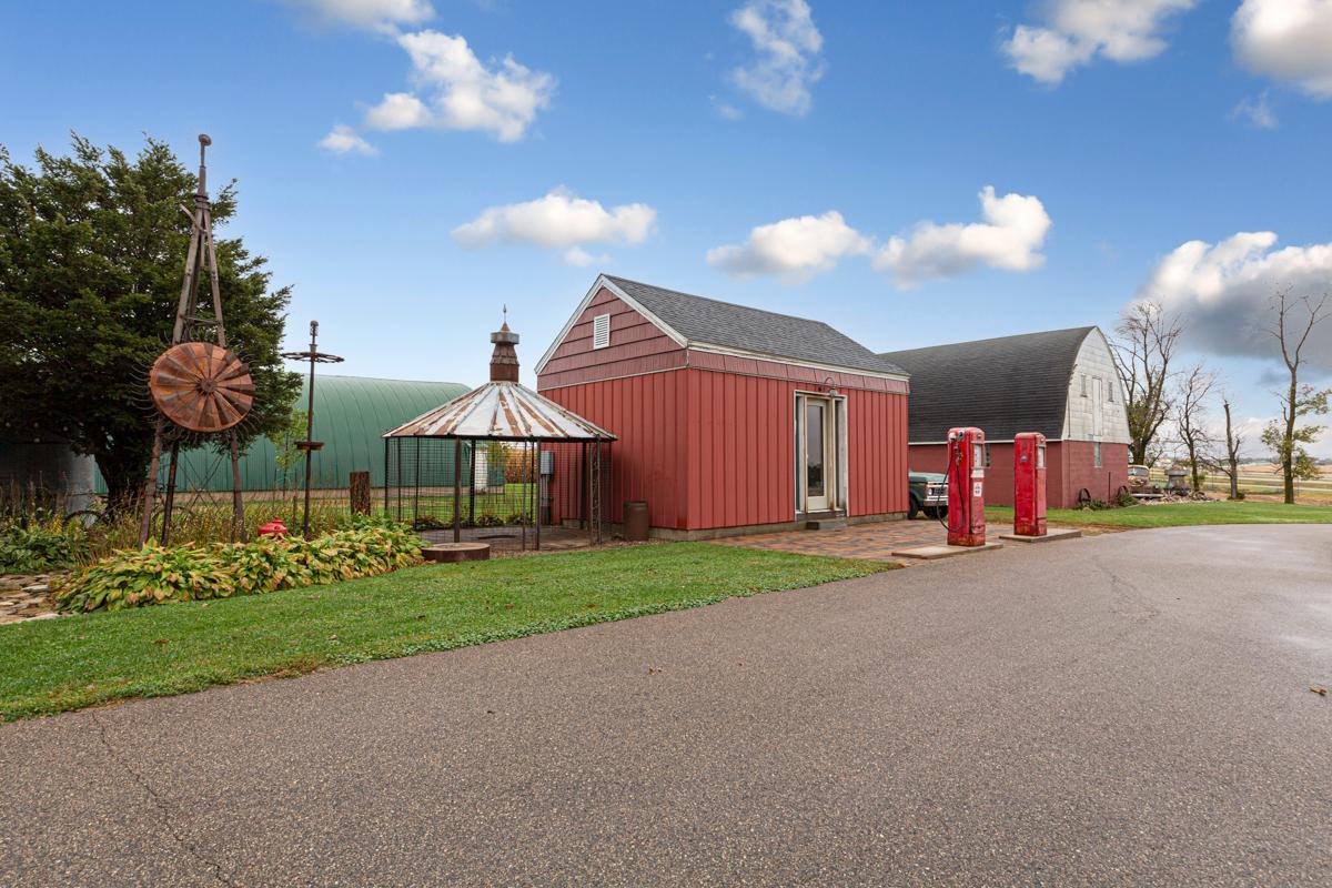 5415 E Frontage Road