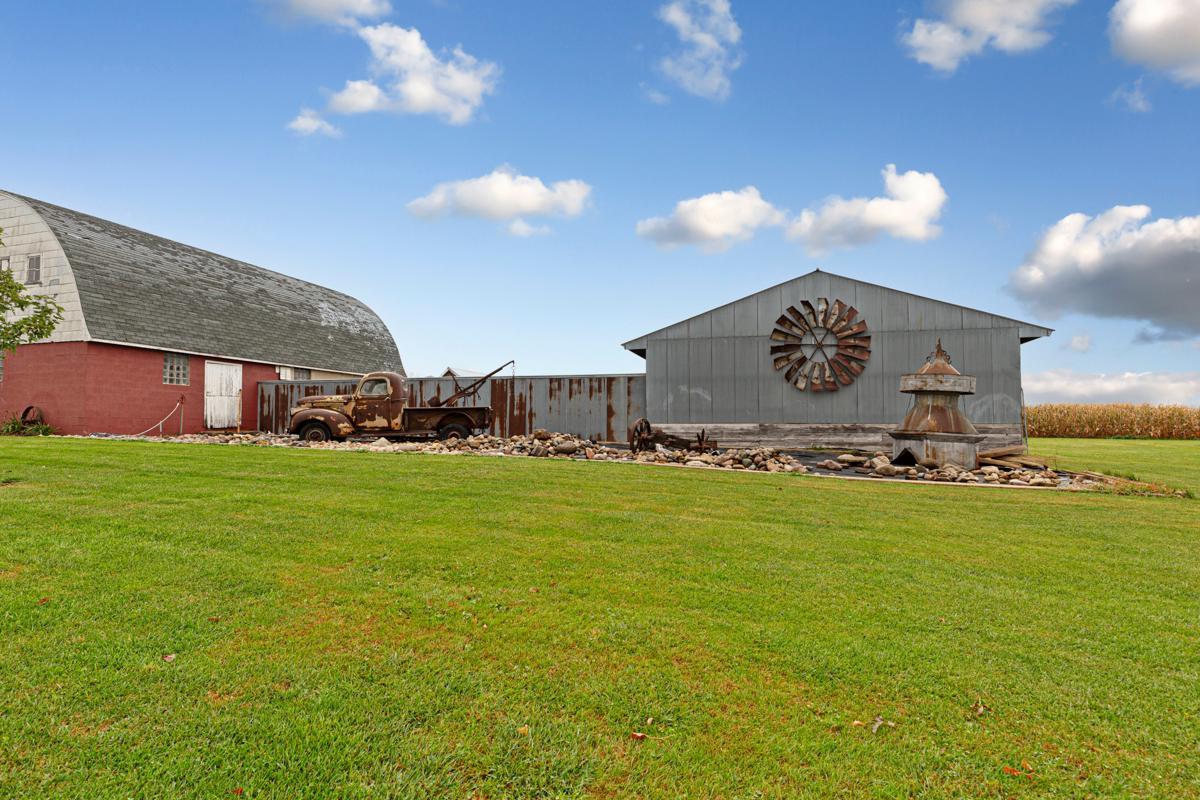 5415 E Frontage Road