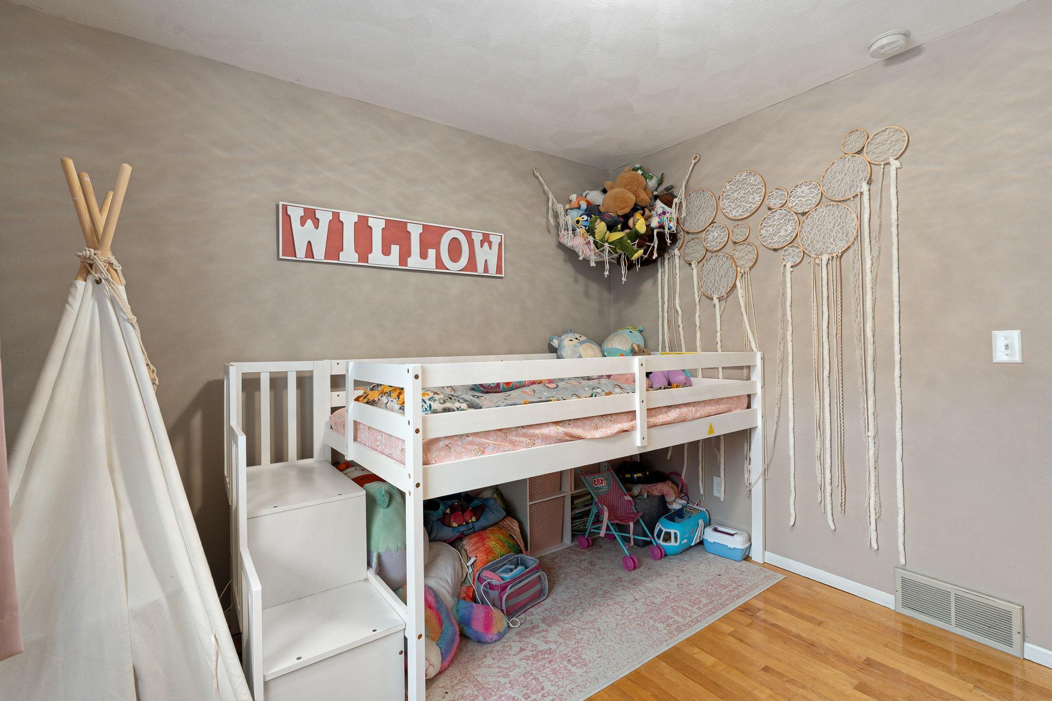 70 Aspen Highland Place