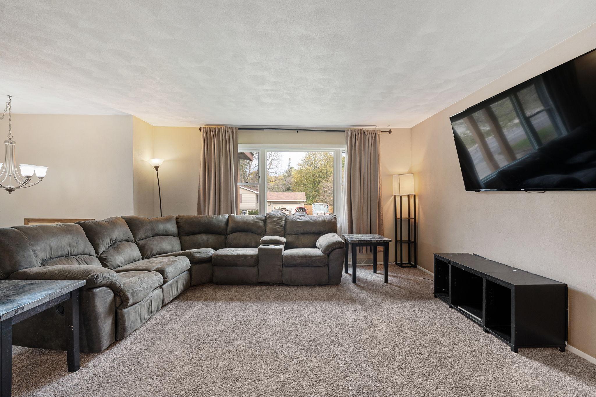 70 Aspen Highland Place