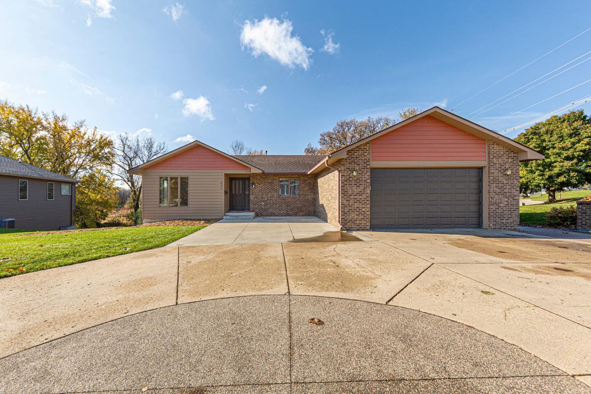 840 SW Riverwood Place