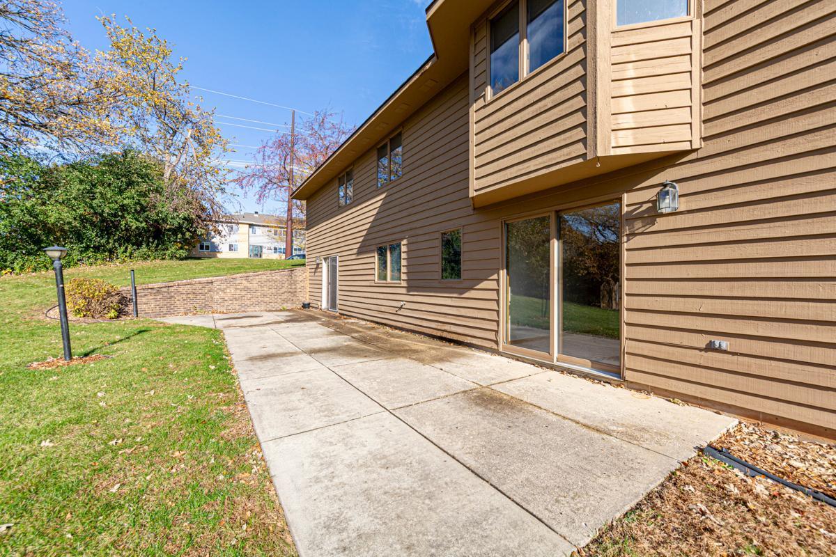 840 SW Riverwood Place