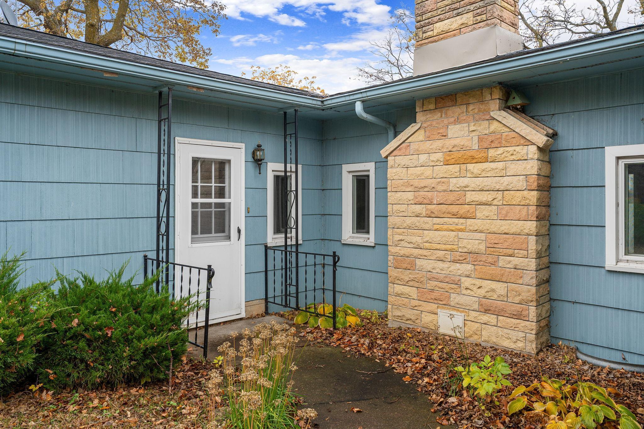 810 N Shore Drive