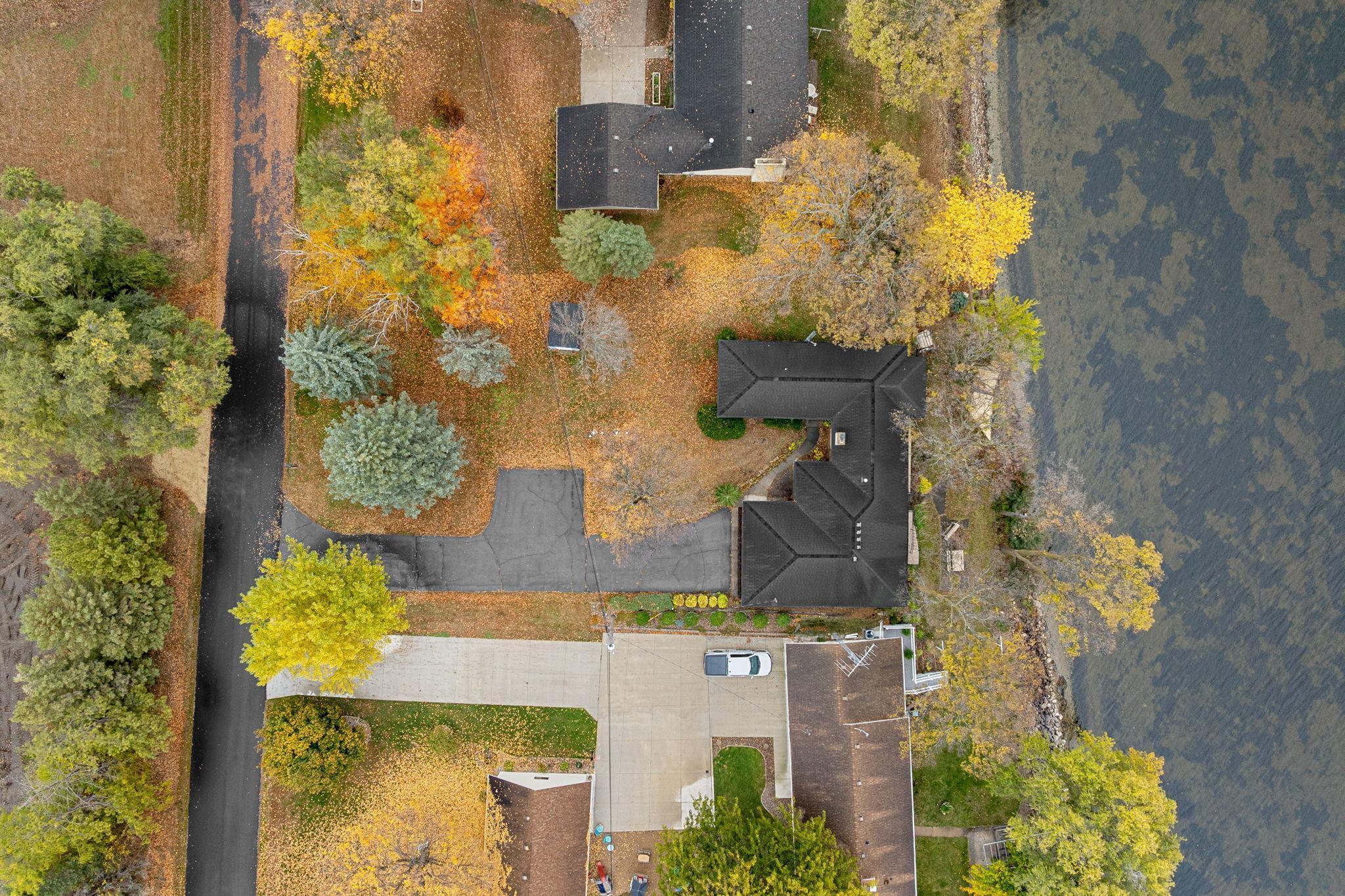 810 N Shore Drive
