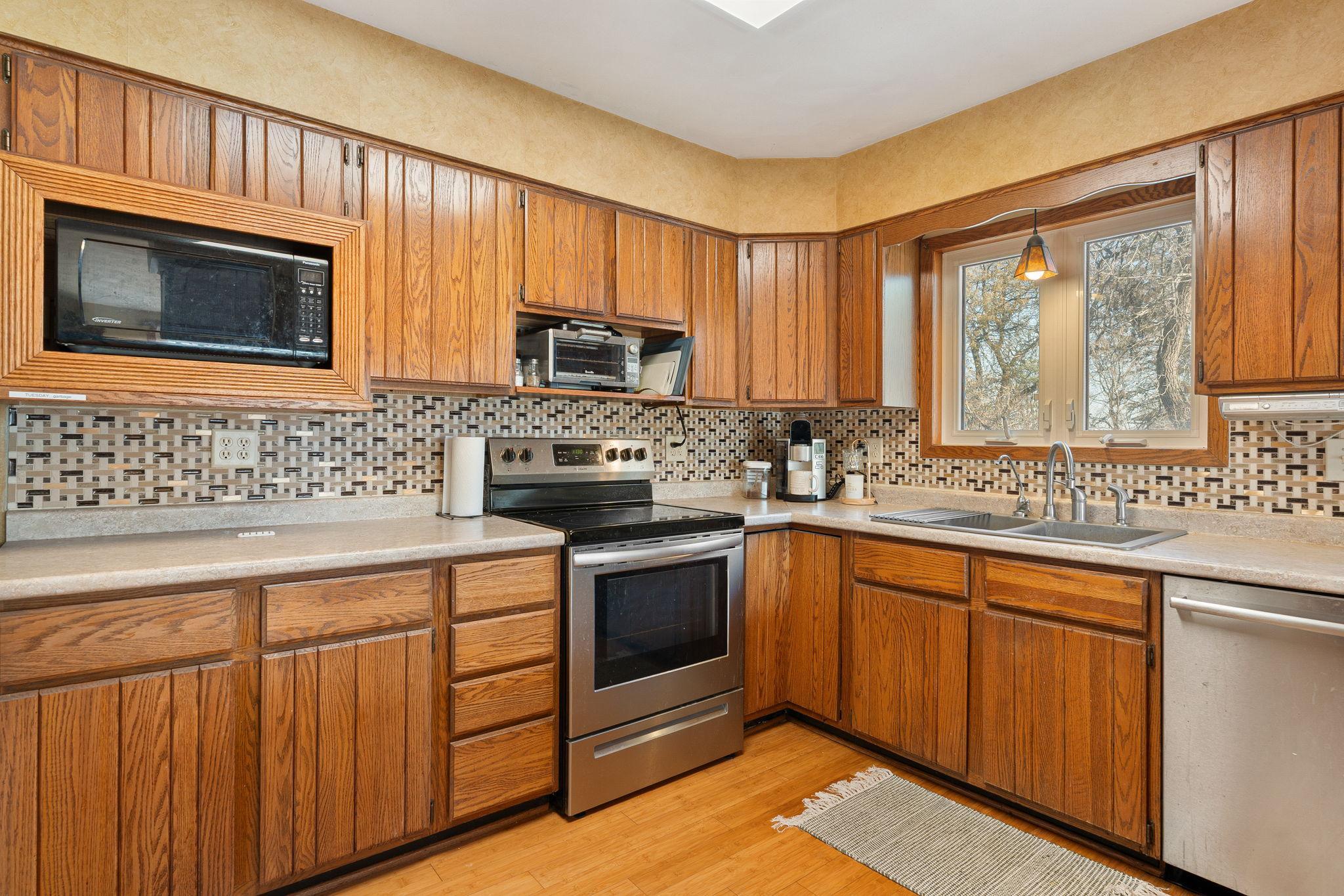 14435 Woodville Drive