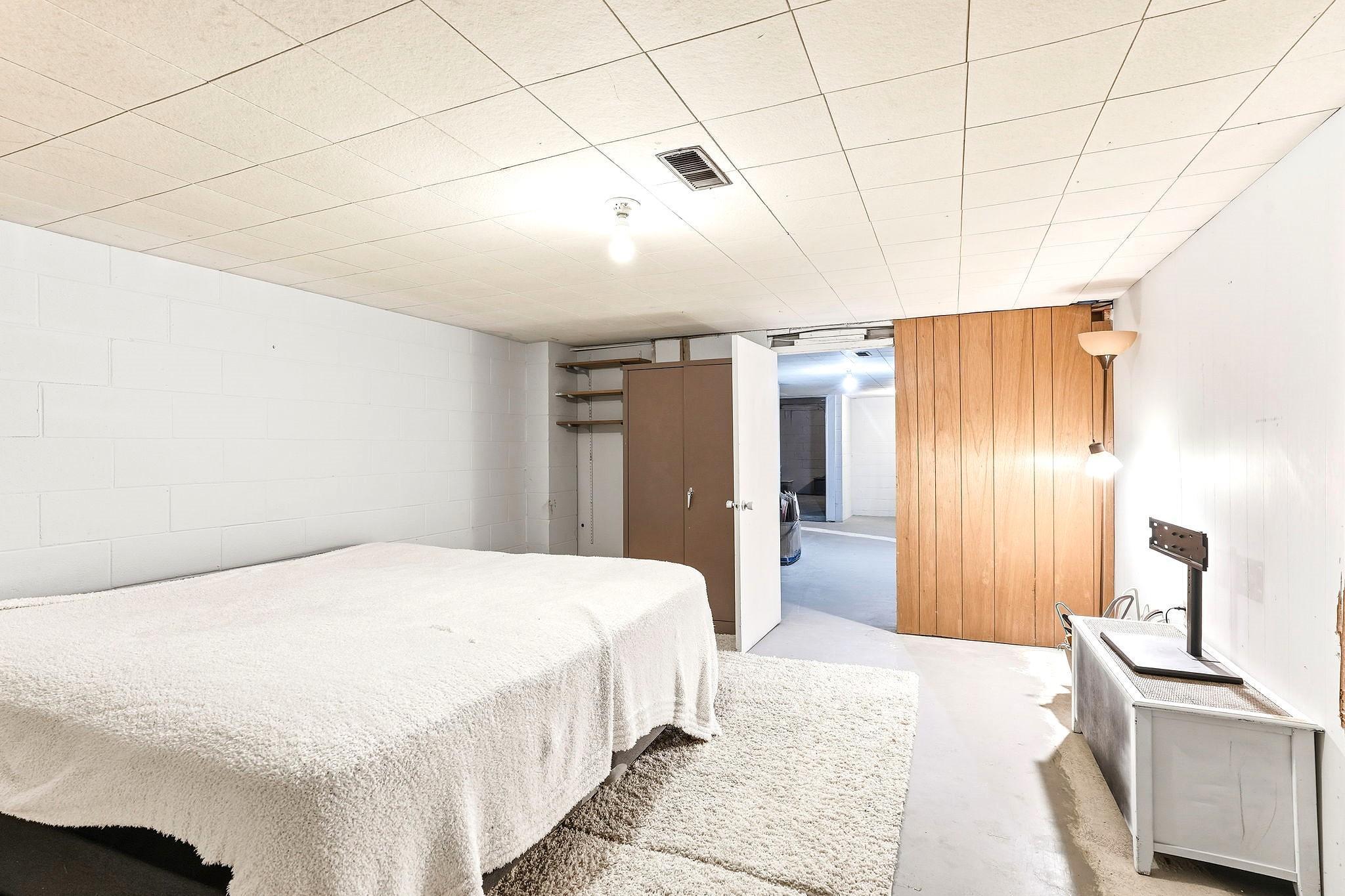 209 13th Street NE