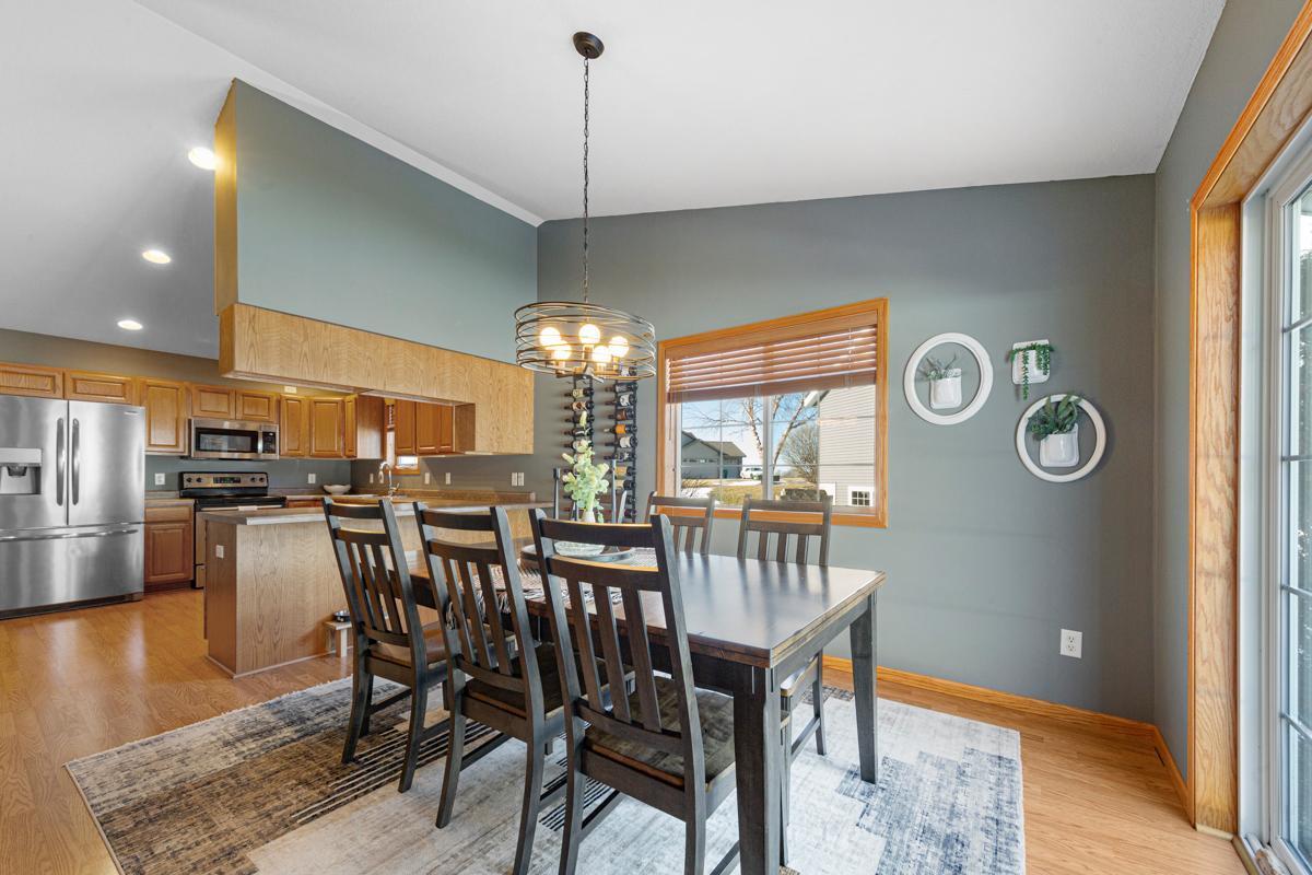 2502 7th Street NE