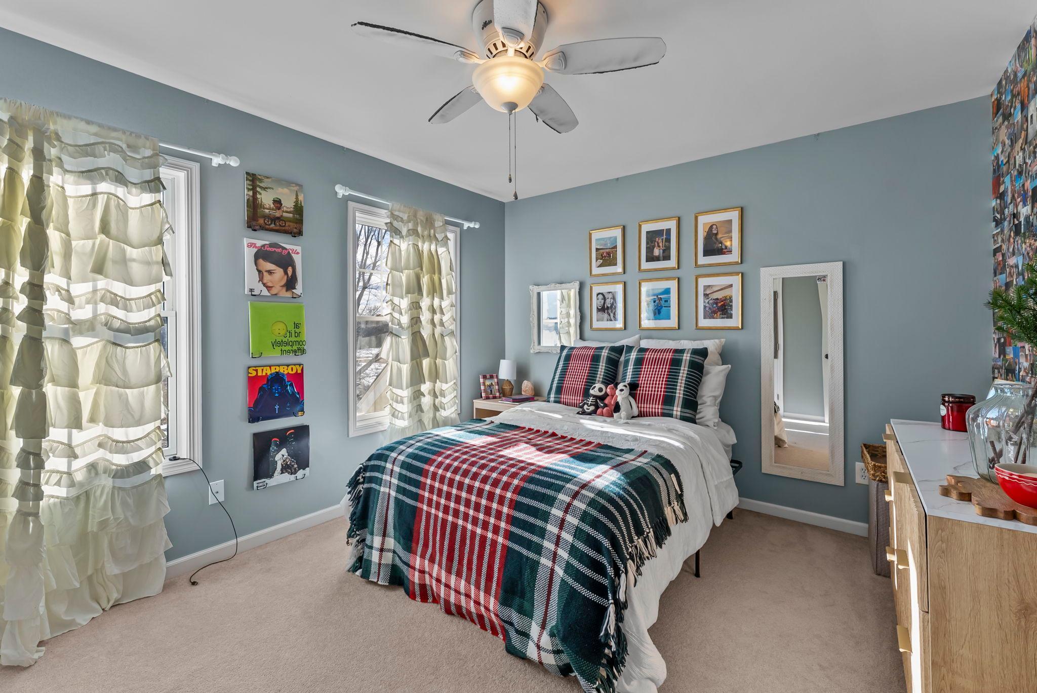 1555 Wood Duck Lane NE