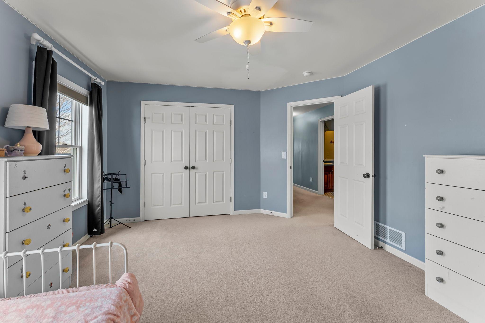 1555 Wood Duck Lane NE