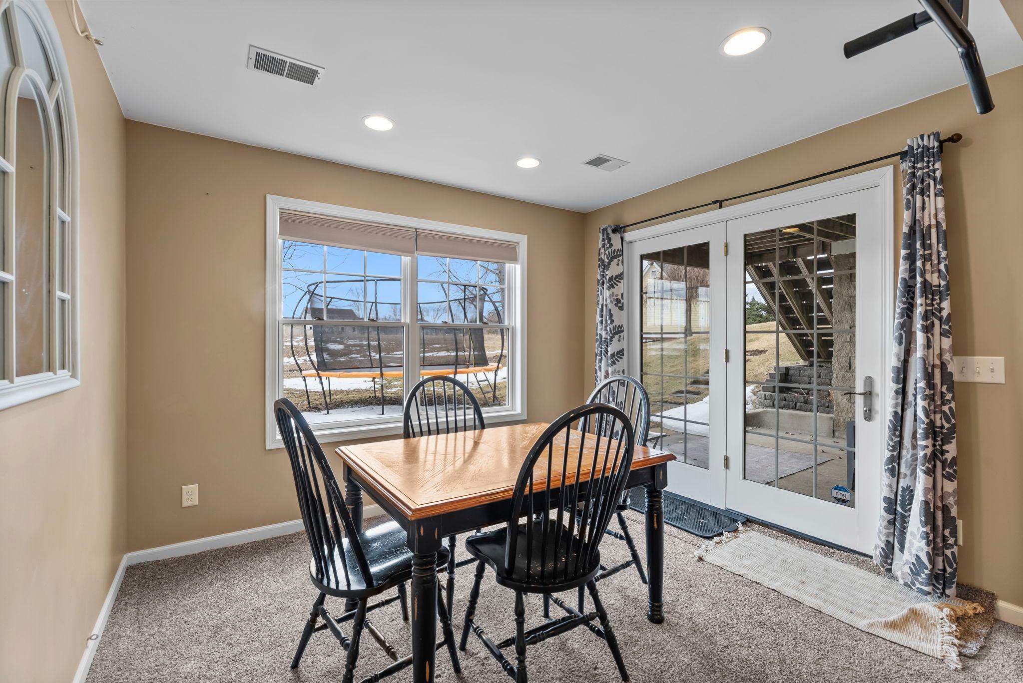 1555 Wood Duck Lane NE