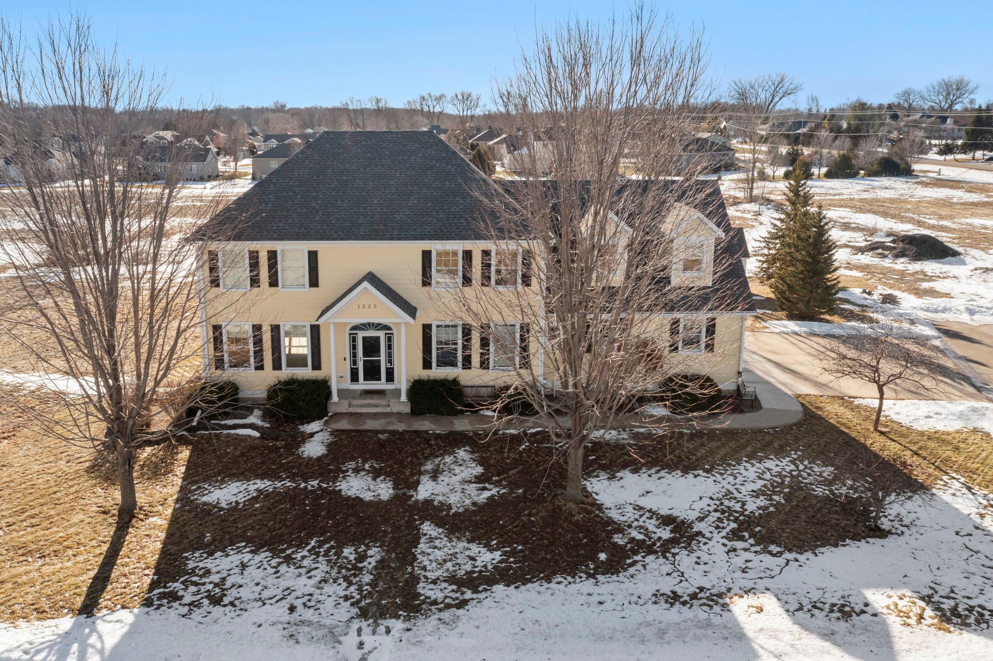 1555 Wood Duck Lane NE