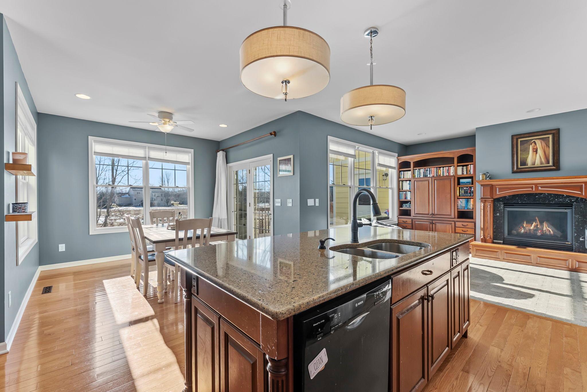 1555 Wood Duck Lane NE