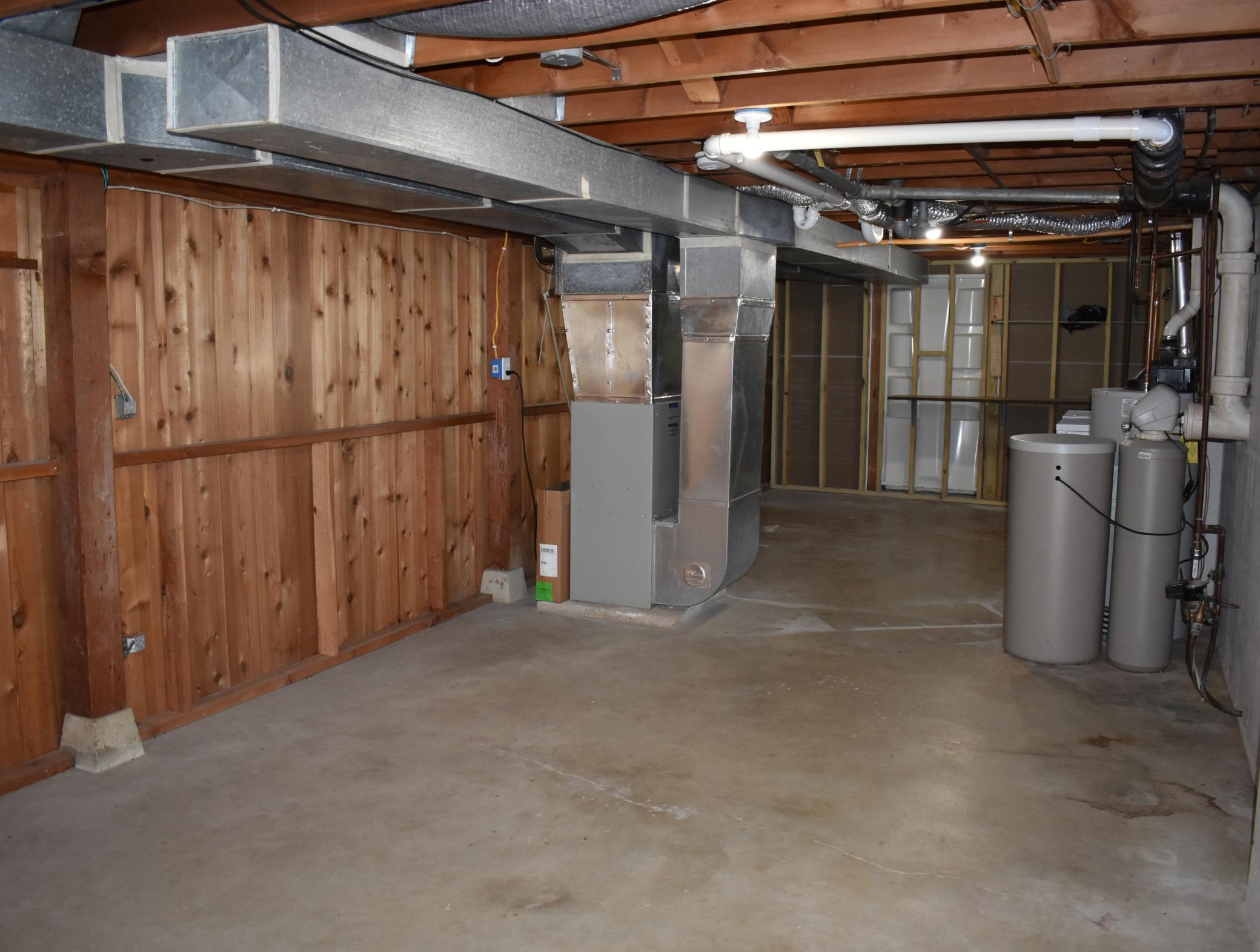 1310 W Richway Drive