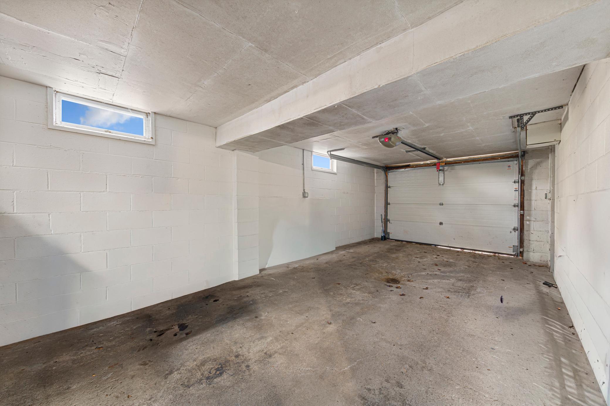1314 N Cedar Avenue