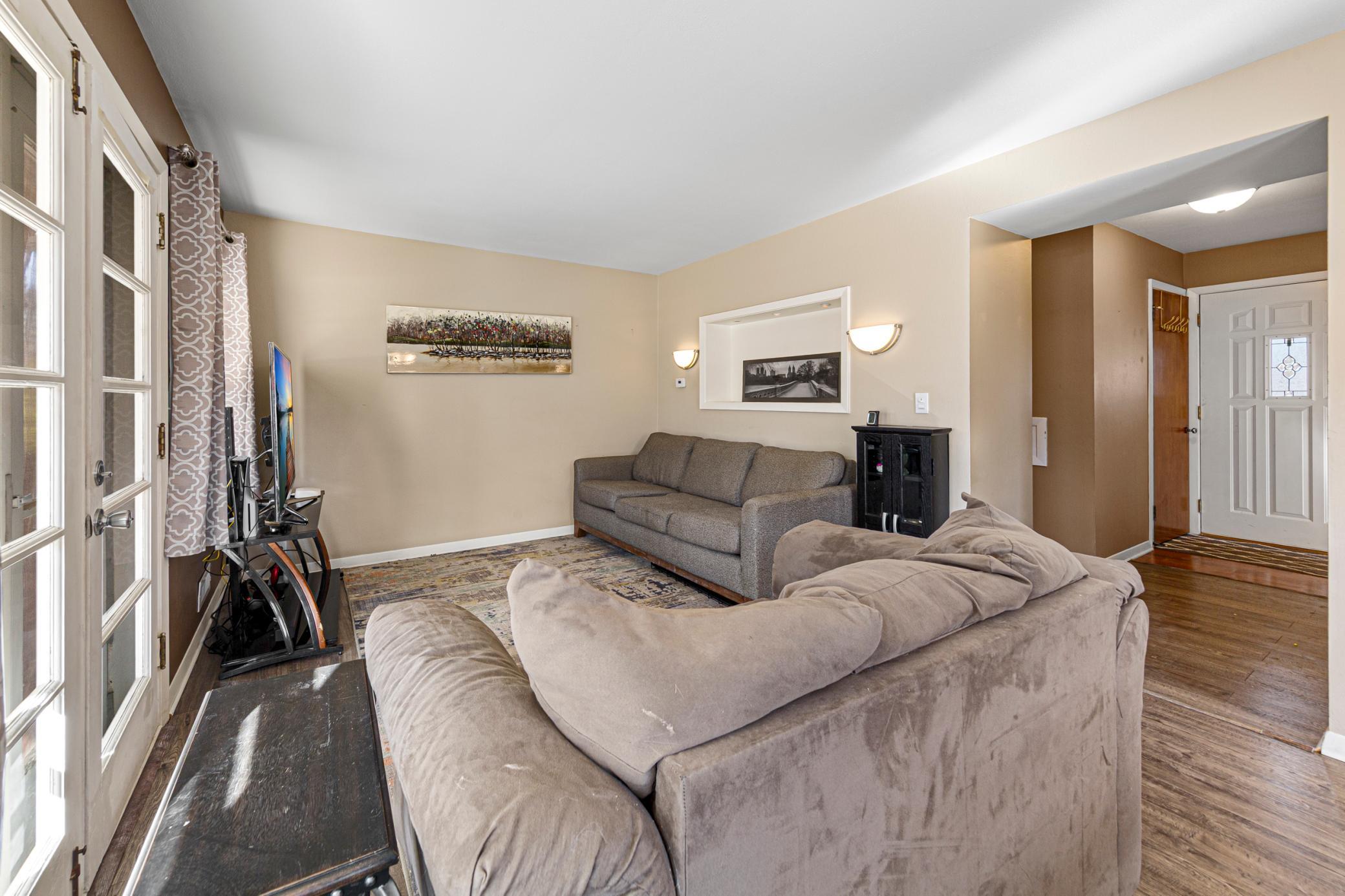 1314 N Cedar Avenue
