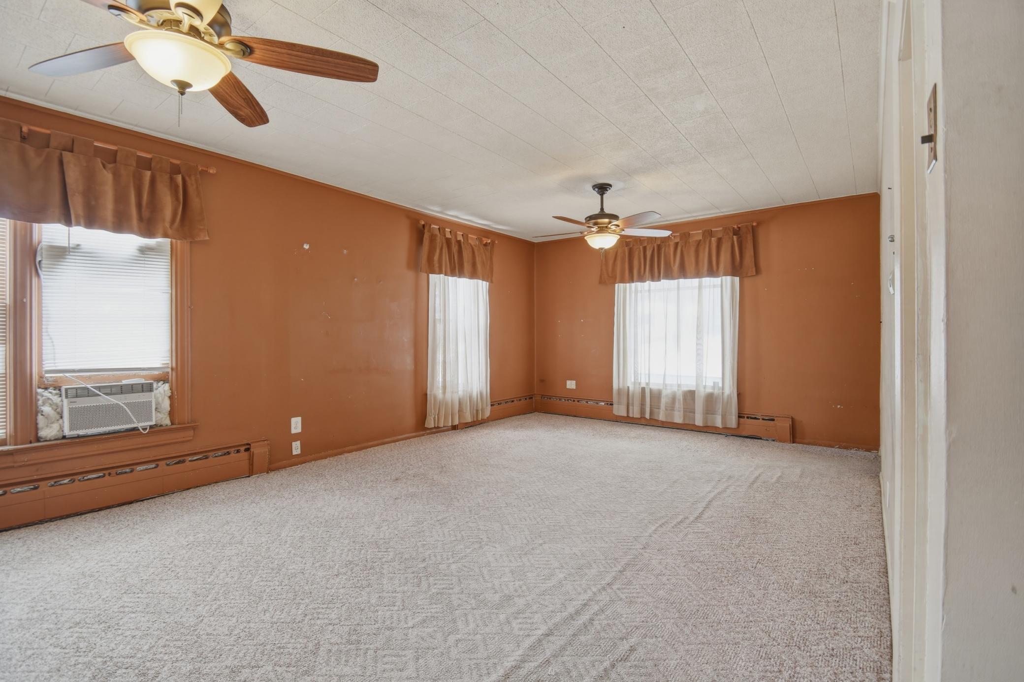 134 W University Street