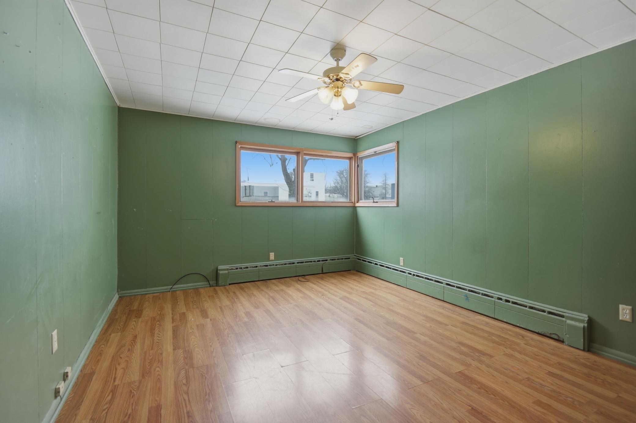 134 W University Street