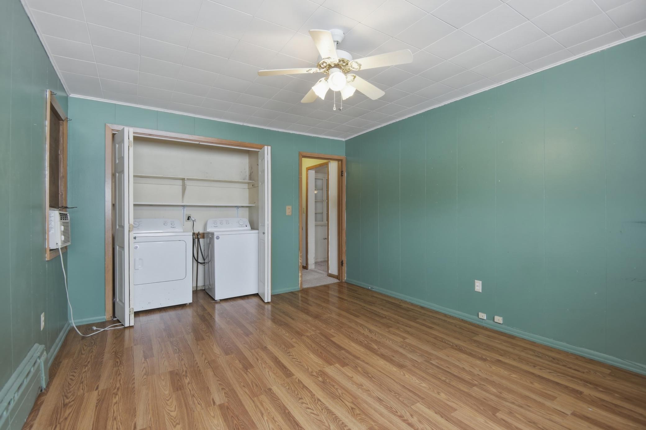 134 W University Street