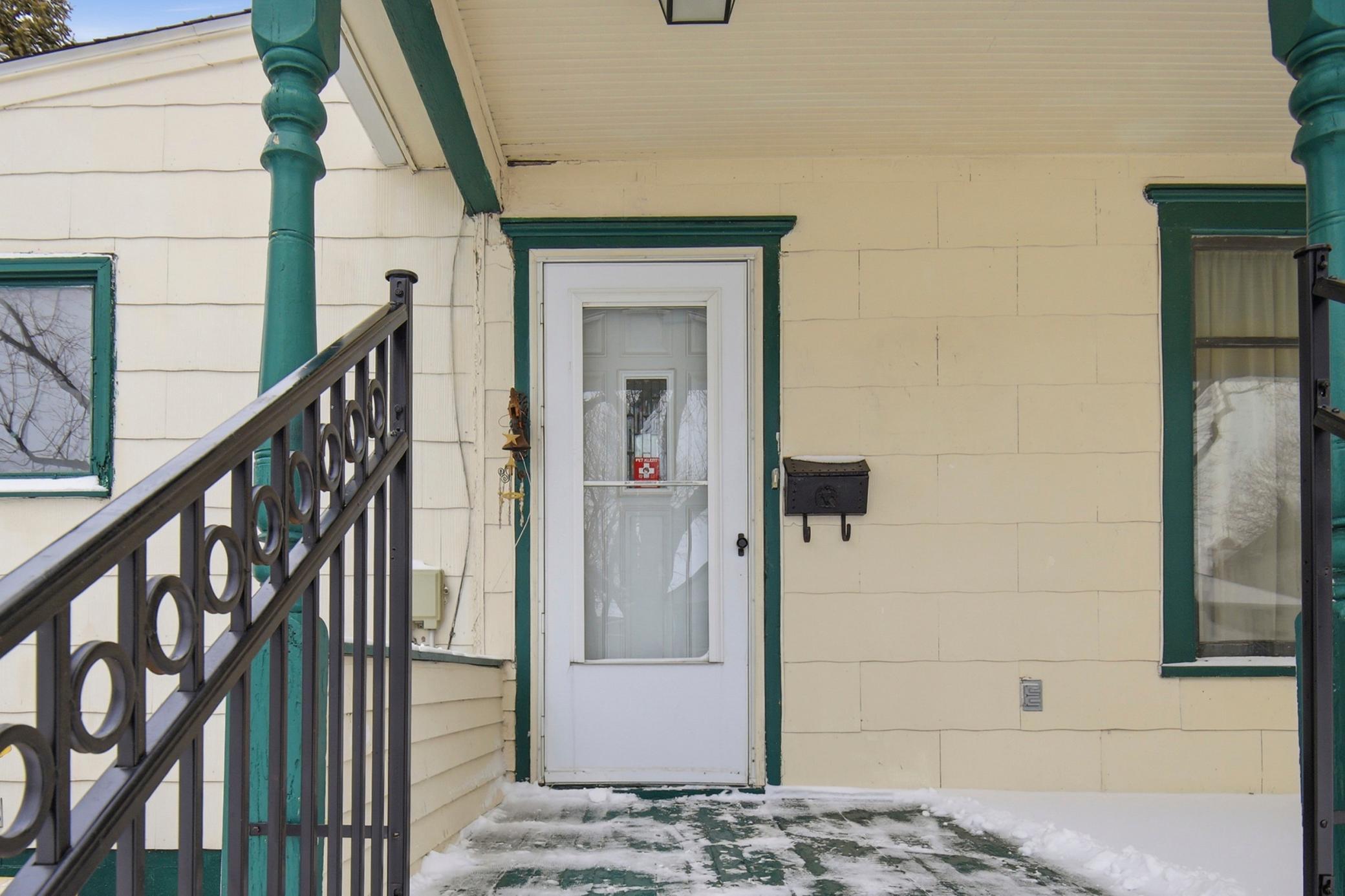 134 W University Street