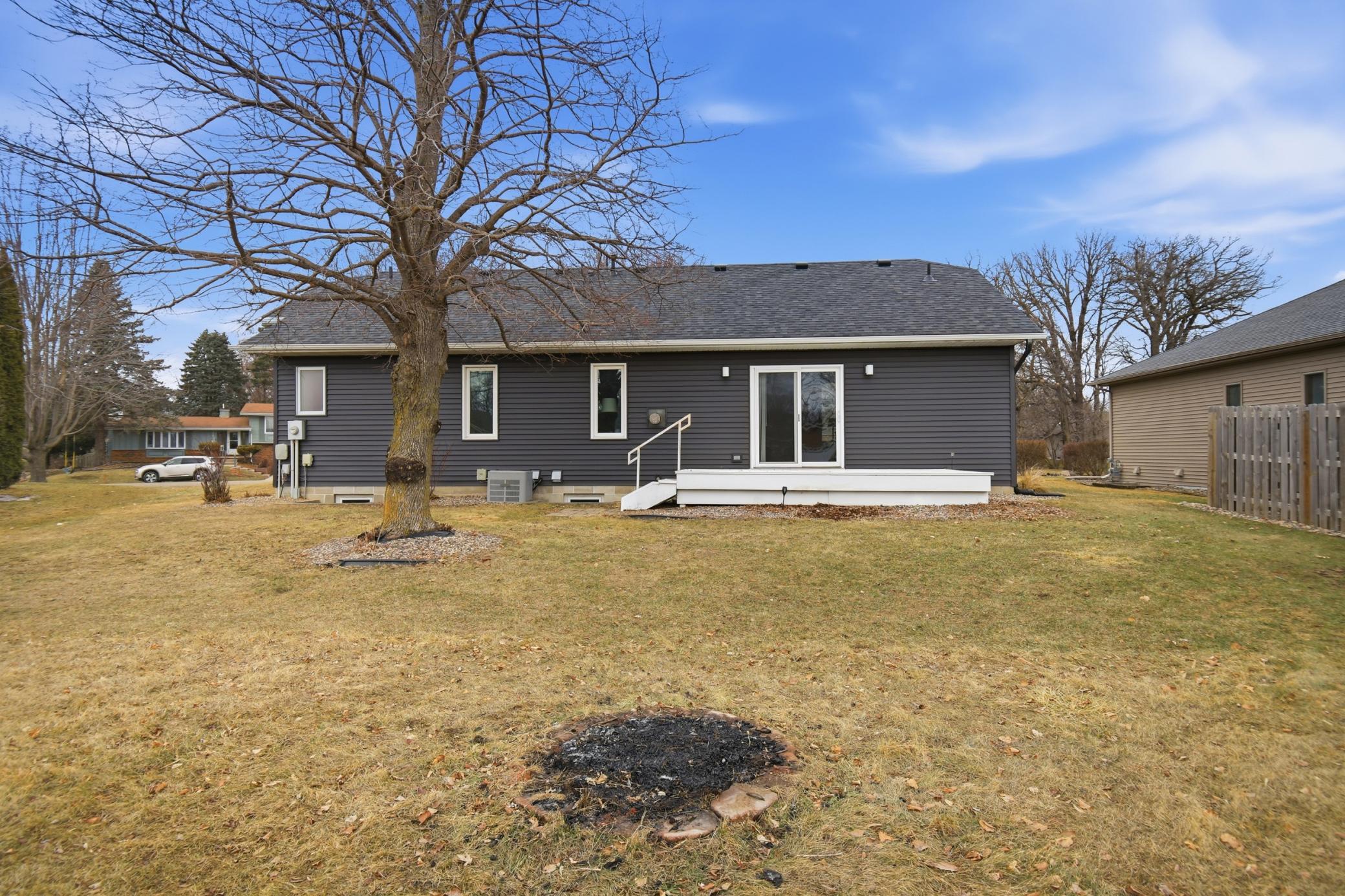 1437 Nottingham Drive