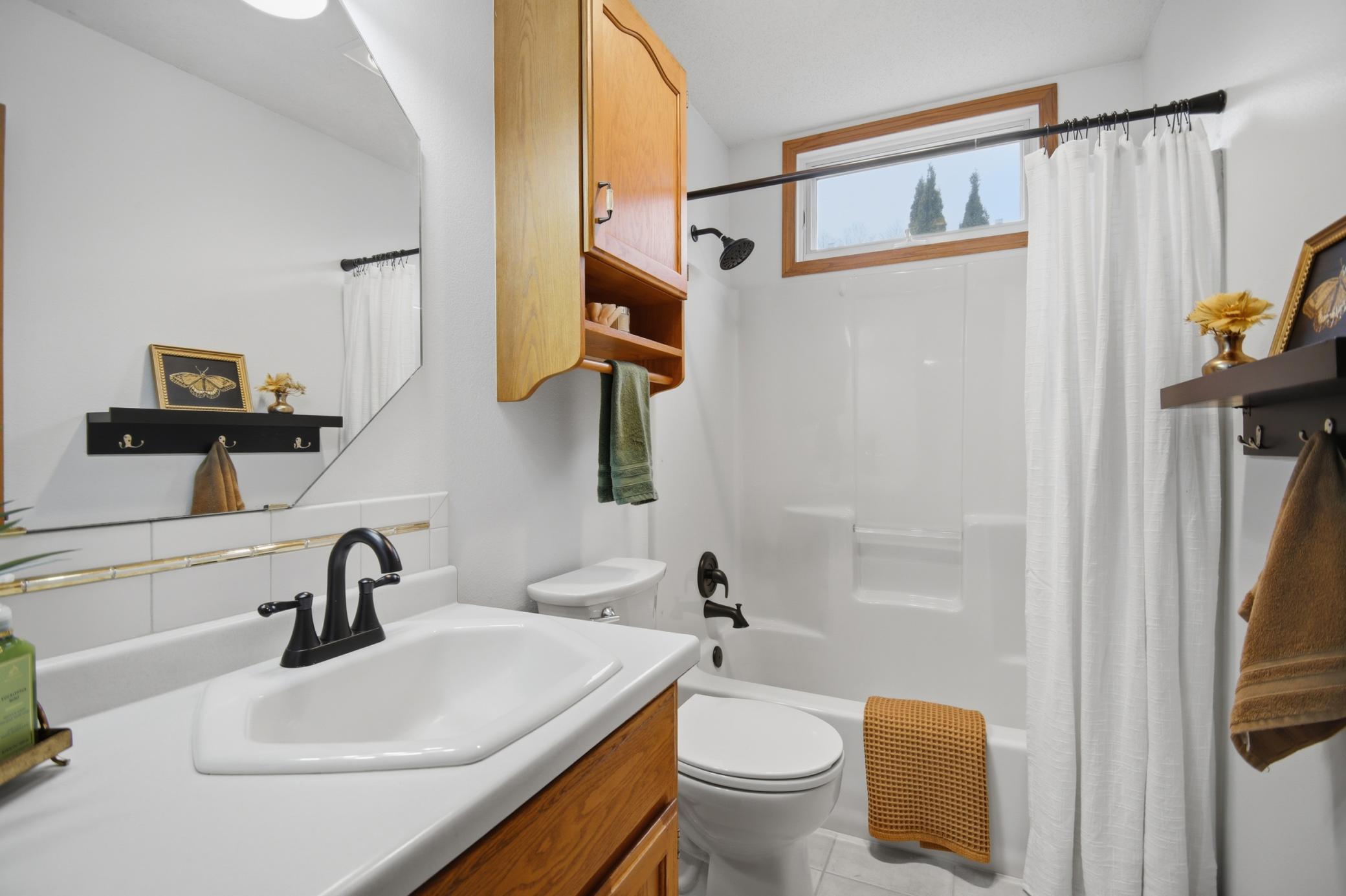 1437 Nottingham Drive