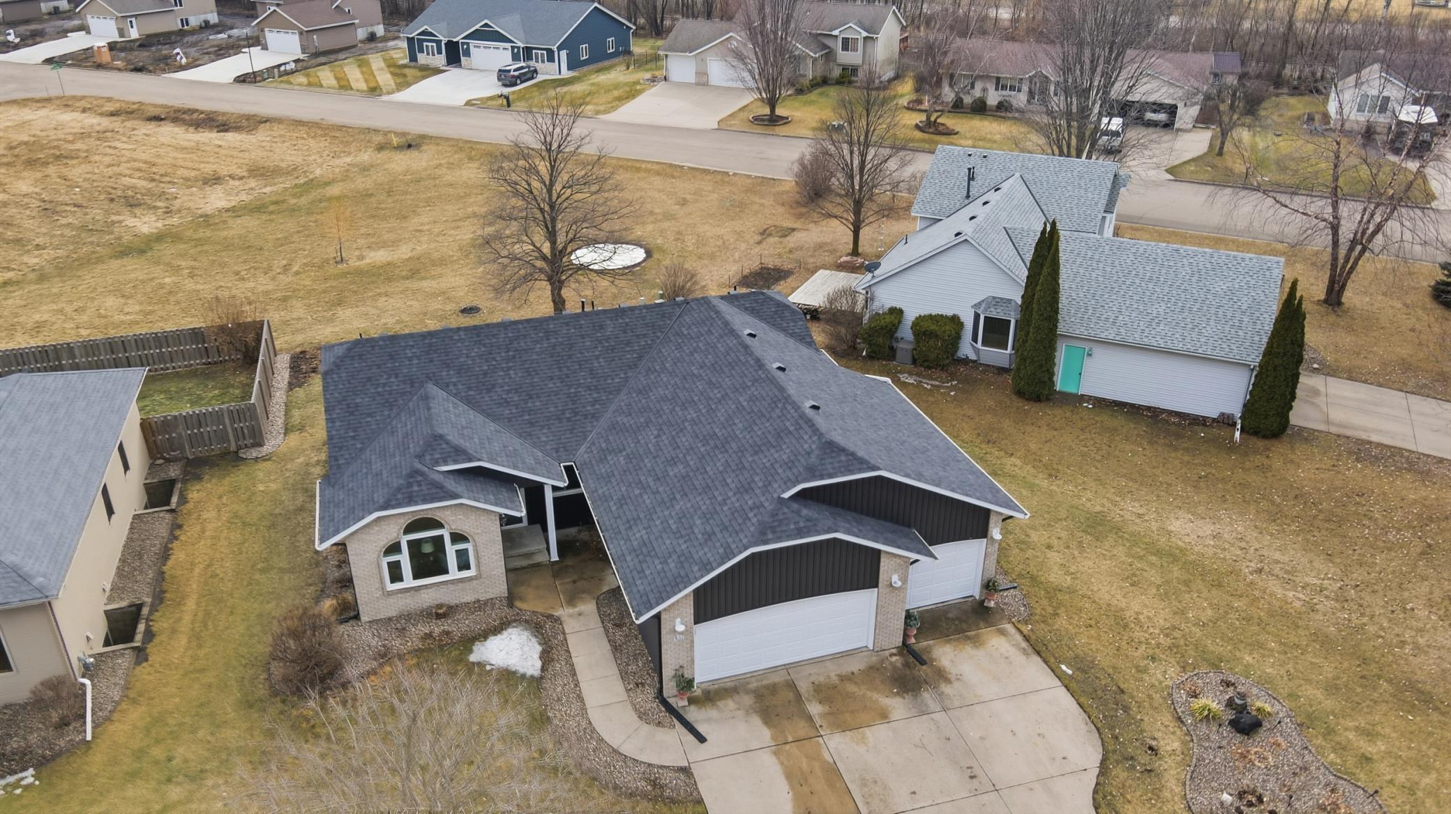 1437 Nottingham Drive