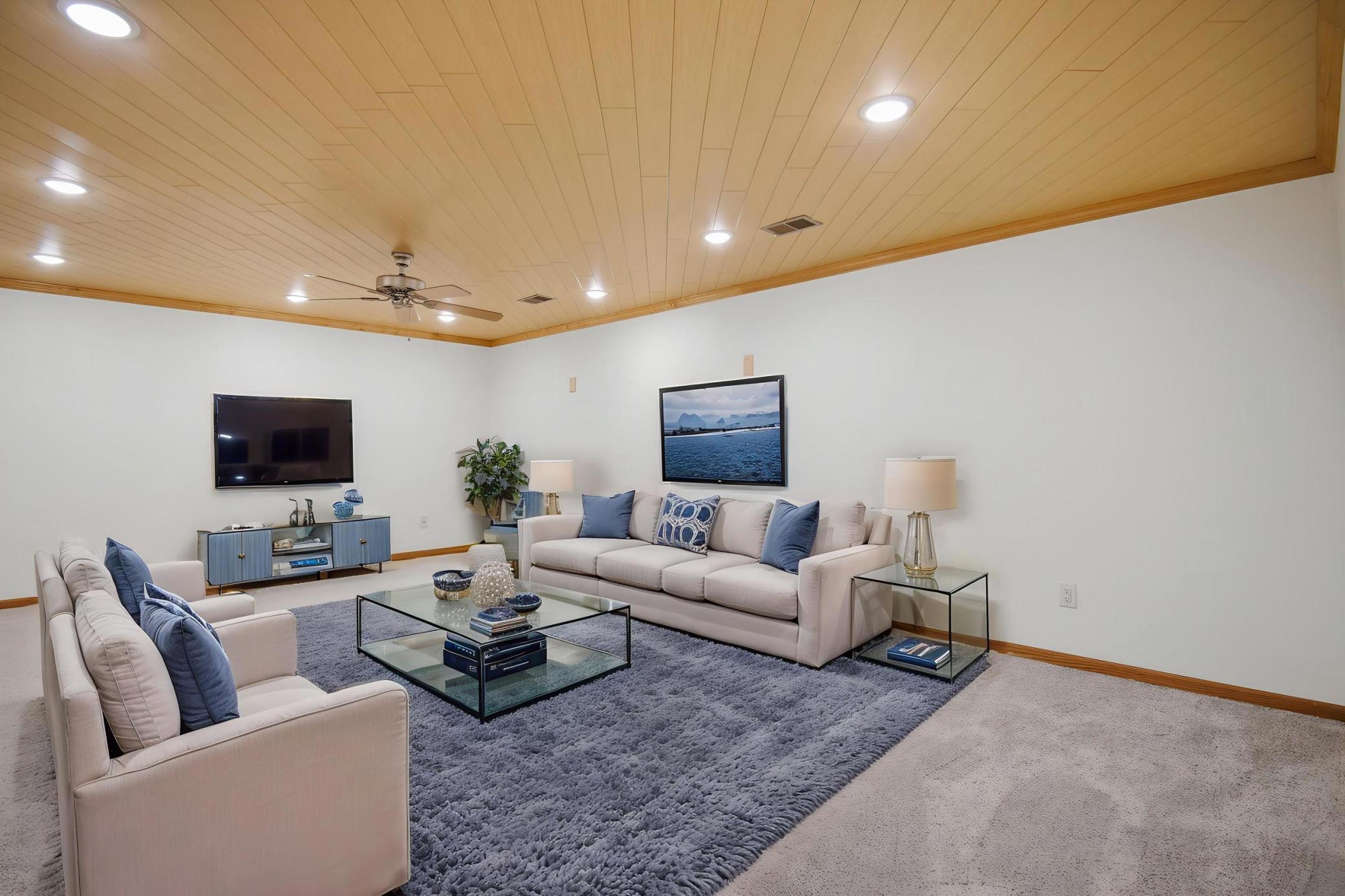 1437 Nottingham Drive