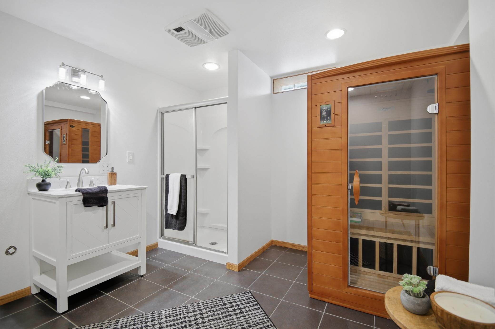 1437 Nottingham Drive